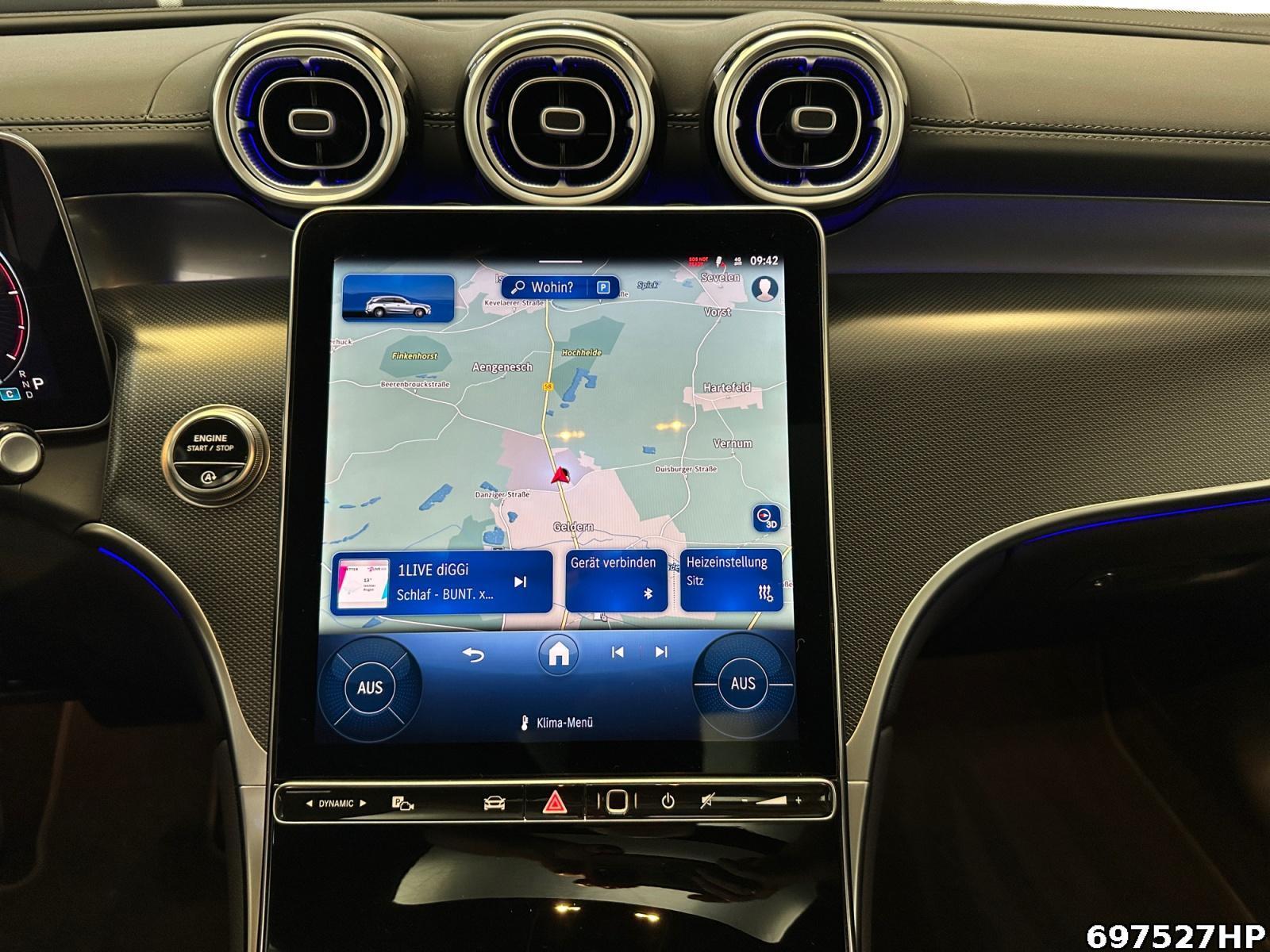 Fahrzeugabbildung Mercedes-Benz GLC 220 d 4M Avantgarde Pano AHK Memo Lenkradhz