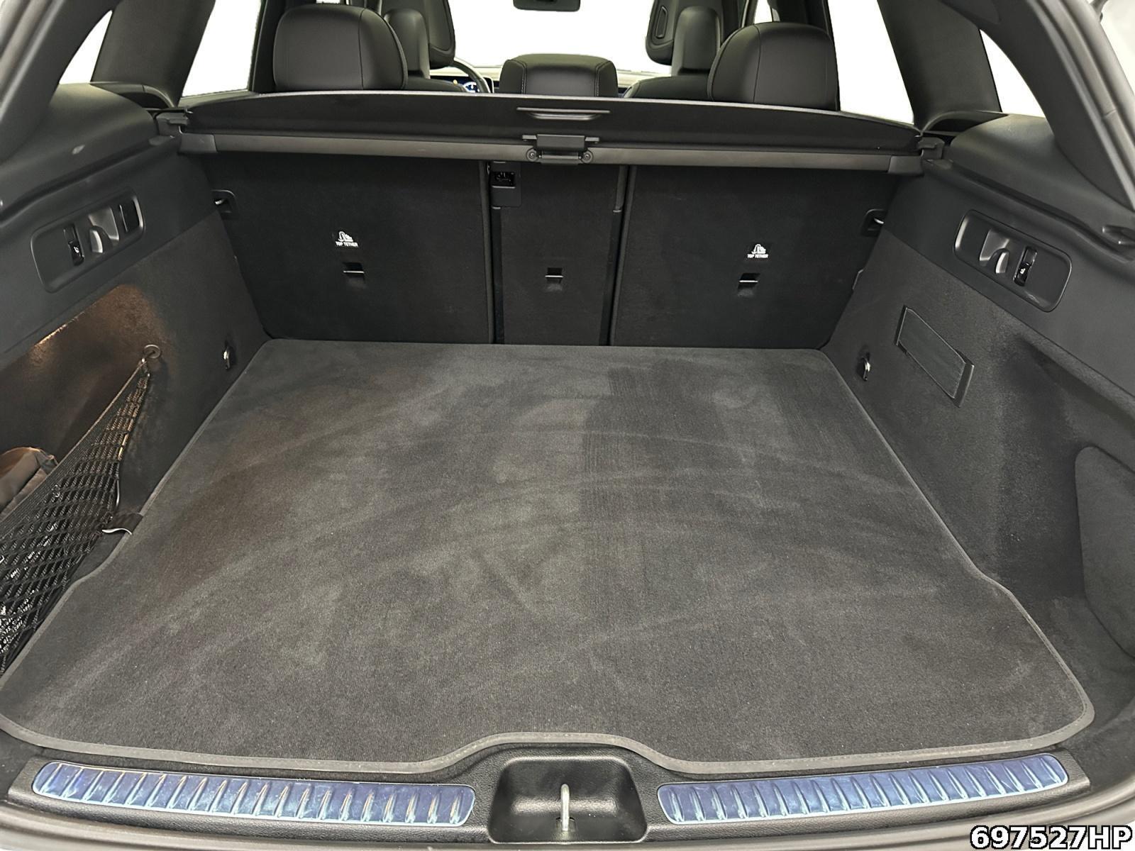 Fahrzeugabbildung Mercedes-Benz GLC 220 d 4M Avantgarde Pano AHK Memo Lenkradhz