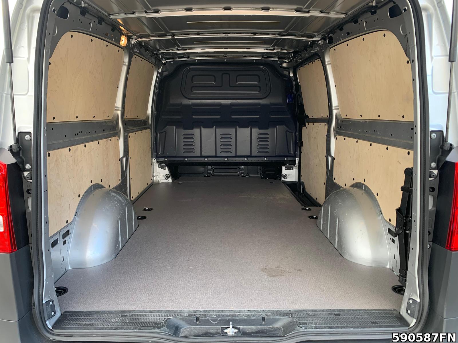 Fahrzeugabbildung Mercedes-Benz Vito 110 XXL *AHK**KLIMA**NAVI**DAB**TEMPOMAT*