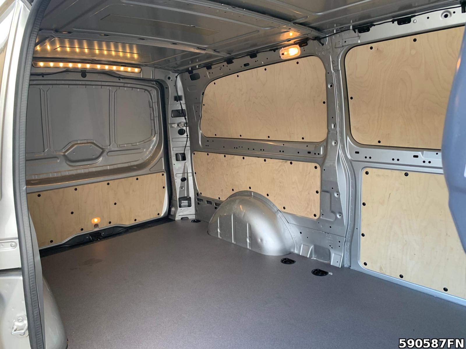 Fahrzeugabbildung Mercedes-Benz Vito 110 XXL *AHK**KLIMA**NAVI**DAB**TEMPOMAT*