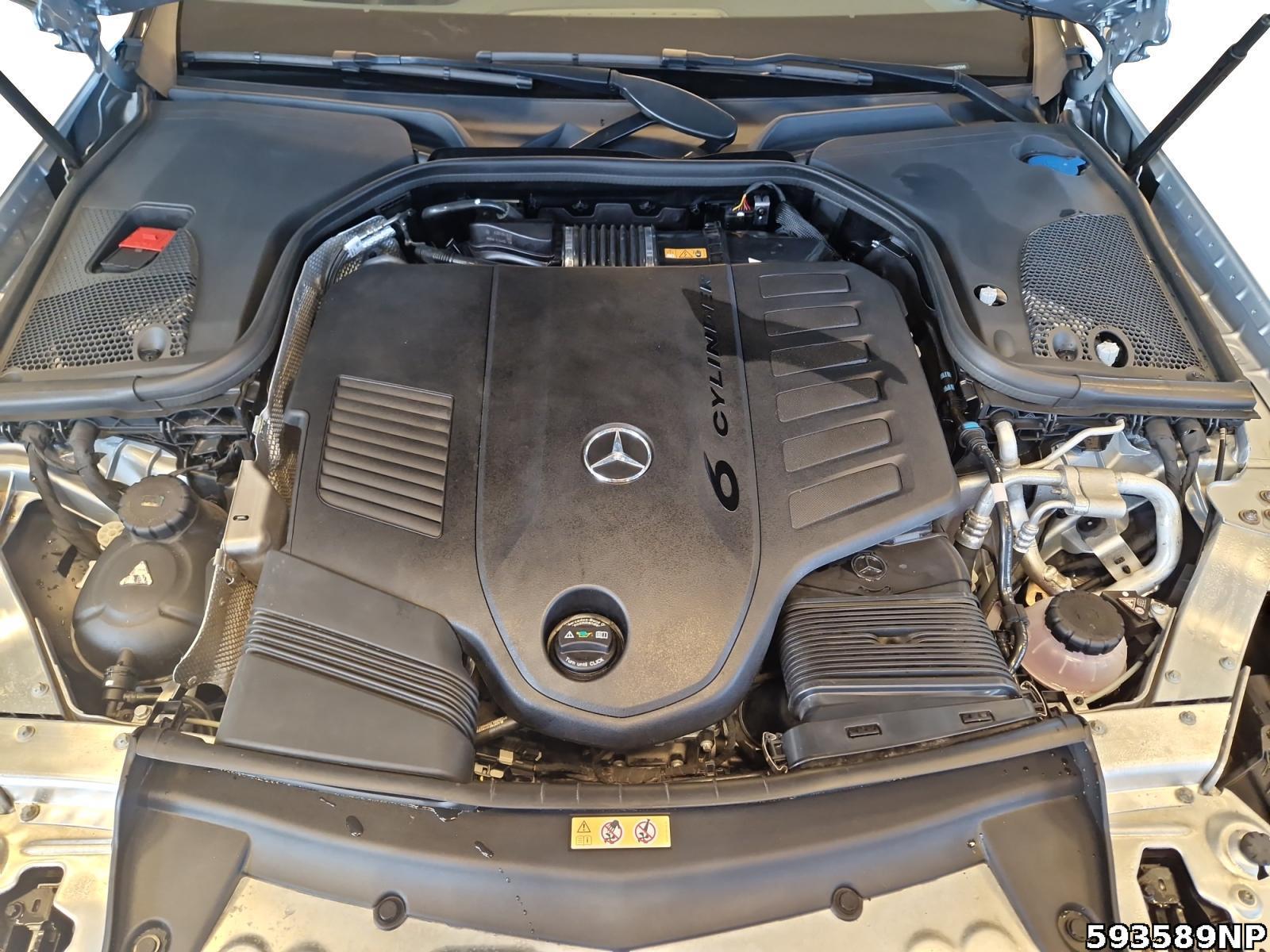 Fahrzeugabbildung Mercedes-Benz E 450 4M Avantgarde 360° Distronic LED Ambiente