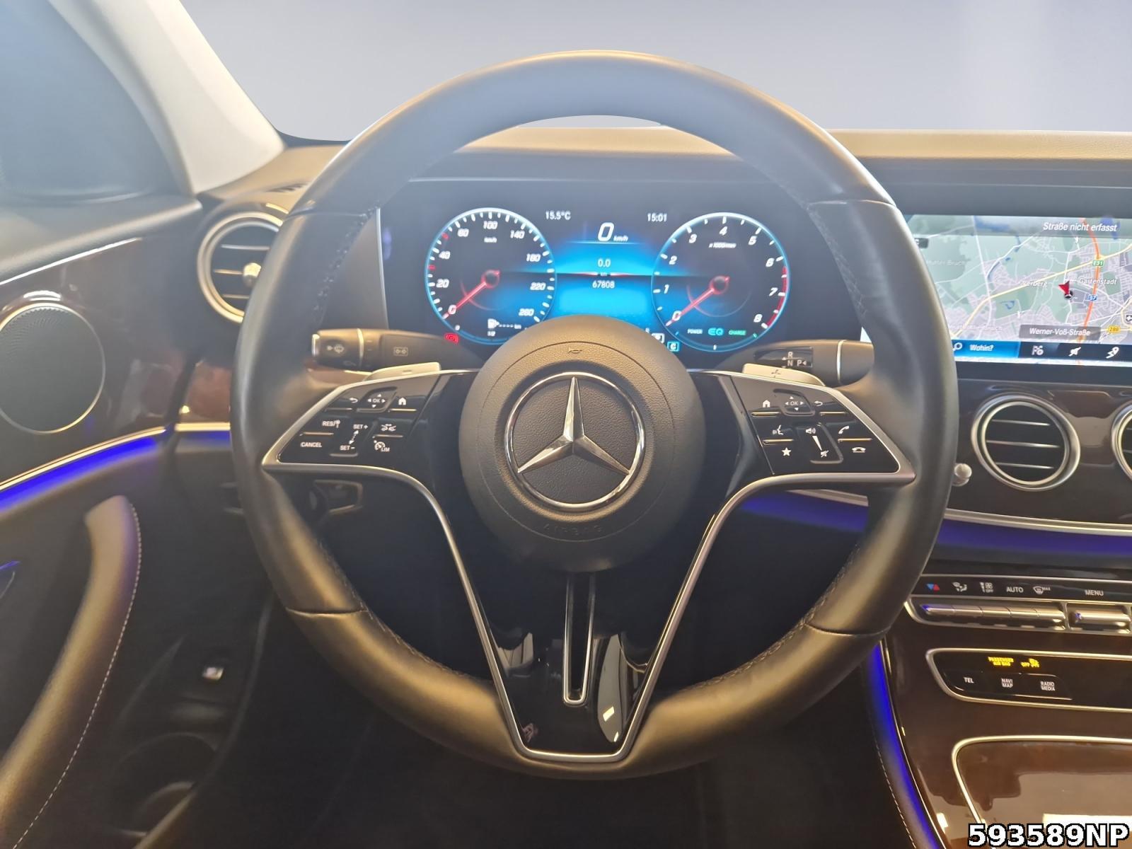 Fahrzeugabbildung Mercedes-Benz E 450 4M Avantgarde 360° Distronic LED Ambiente