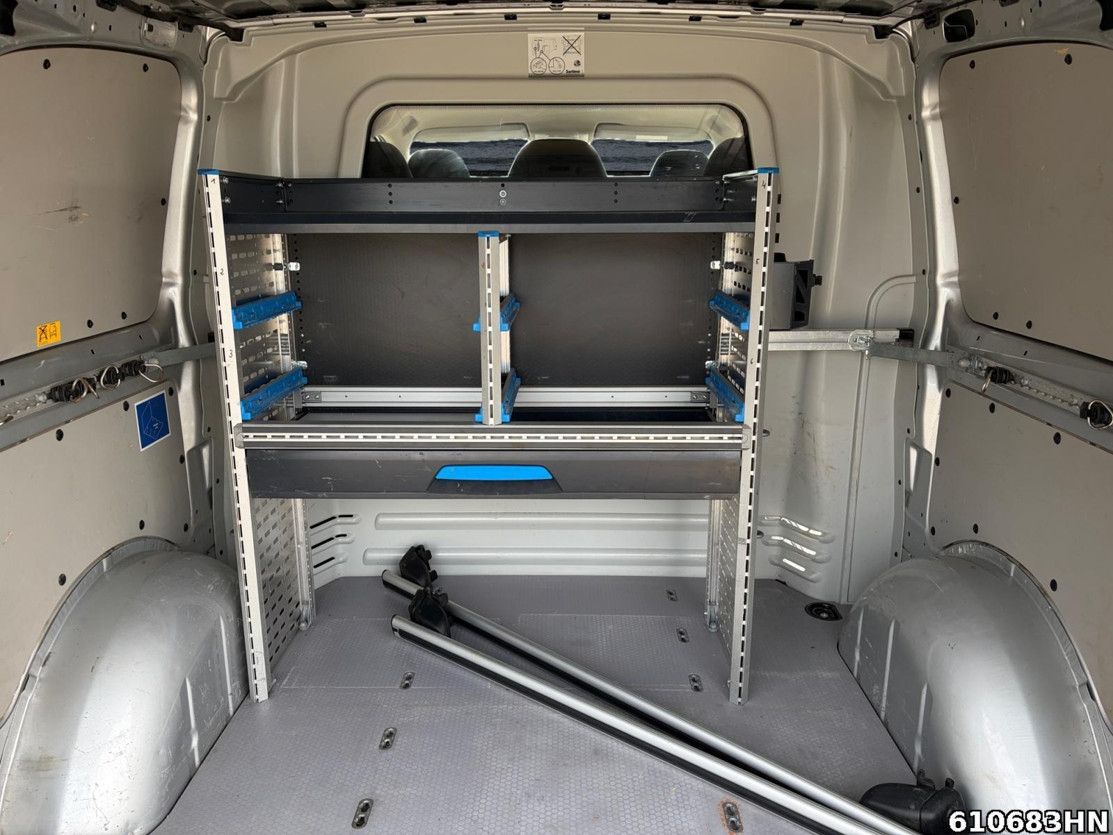 Fahrzeugabbildung Mercedes-Benz Vito 114 CDI *9-G*Mixto*4x4*Klima*2xSchiebetüre*