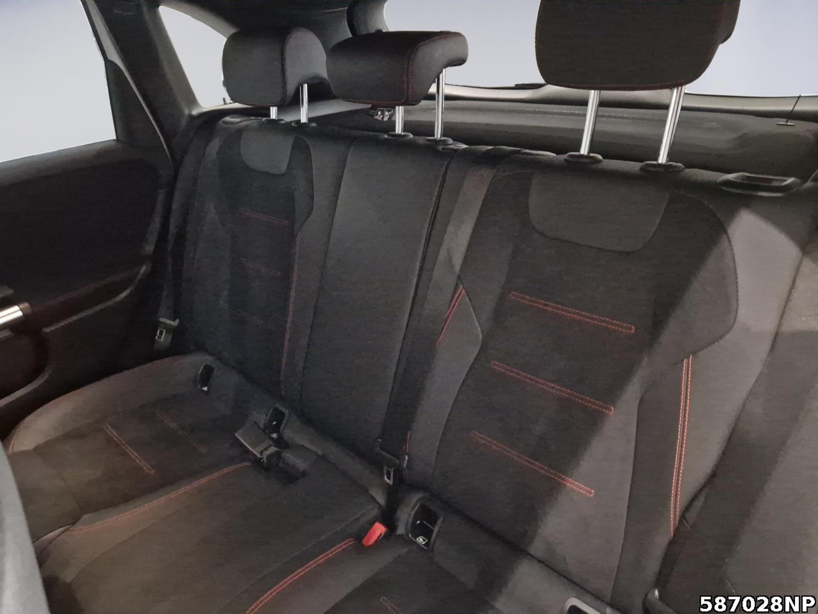 Fahrzeugabbildung Mercedes-Benz B 180 AMG LED Ambiente Kamera