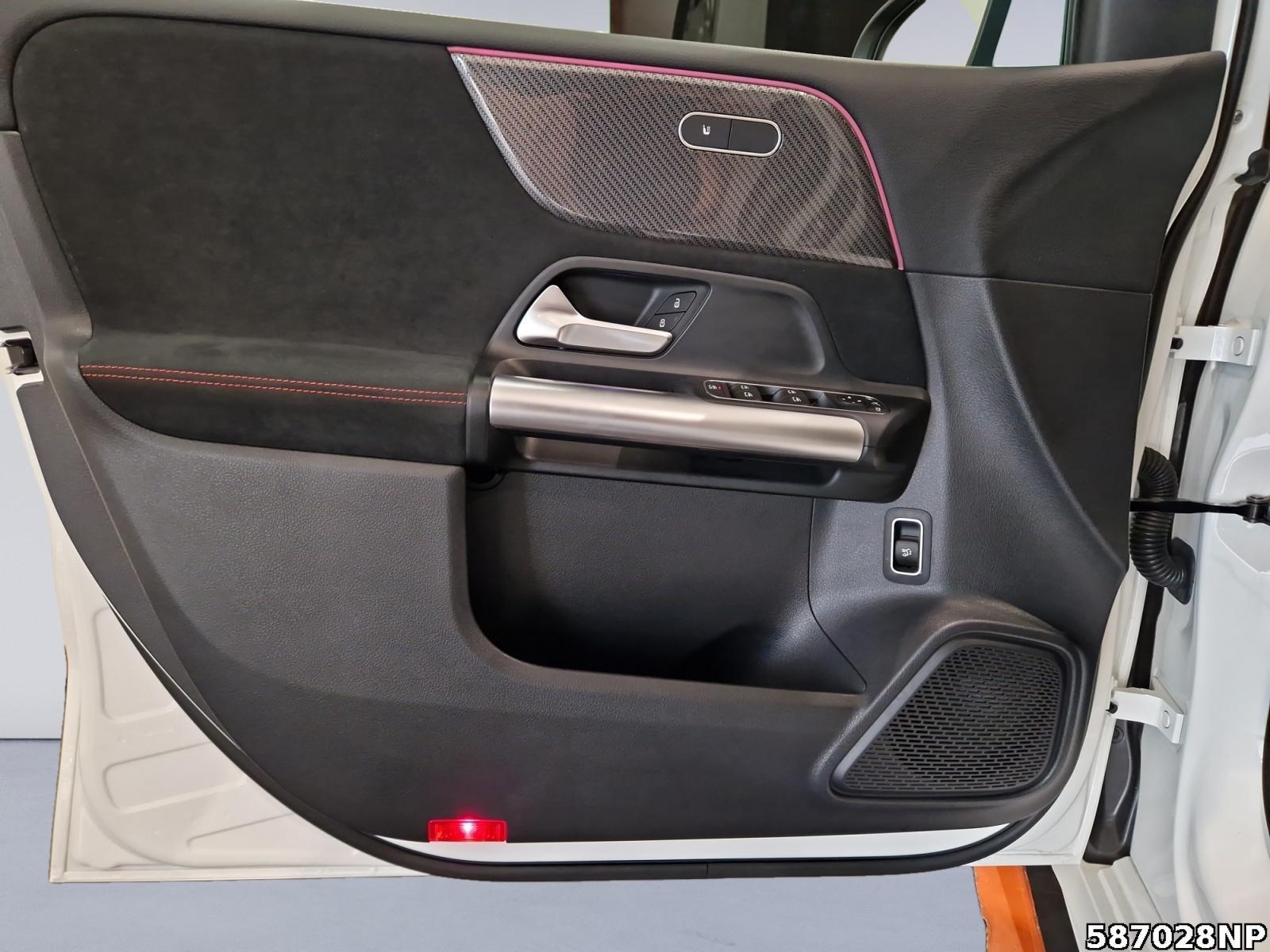 Fahrzeugabbildung Mercedes-Benz B 180 AMG LED Ambiente Kamera