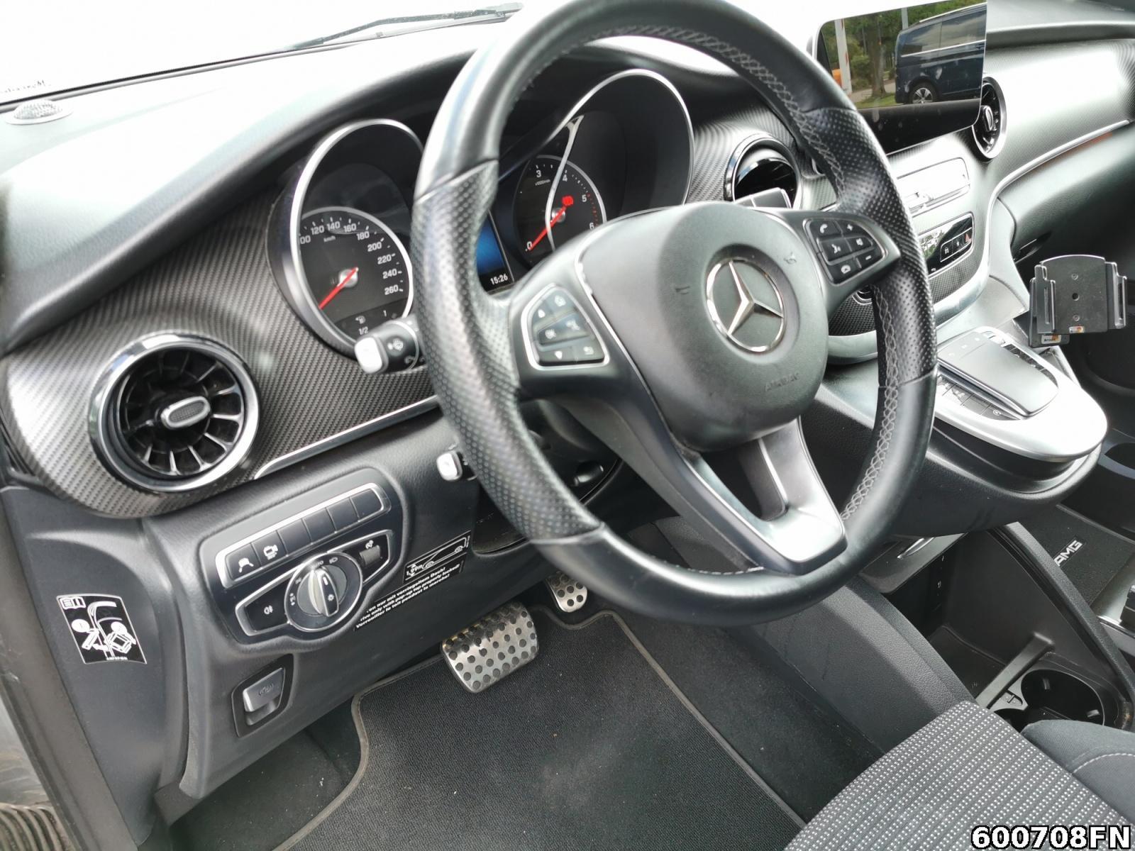 Fahrzeugabbildung Mercedes-Benz V 300 Marco Polo Edition AMG Küche Easy Up AHK