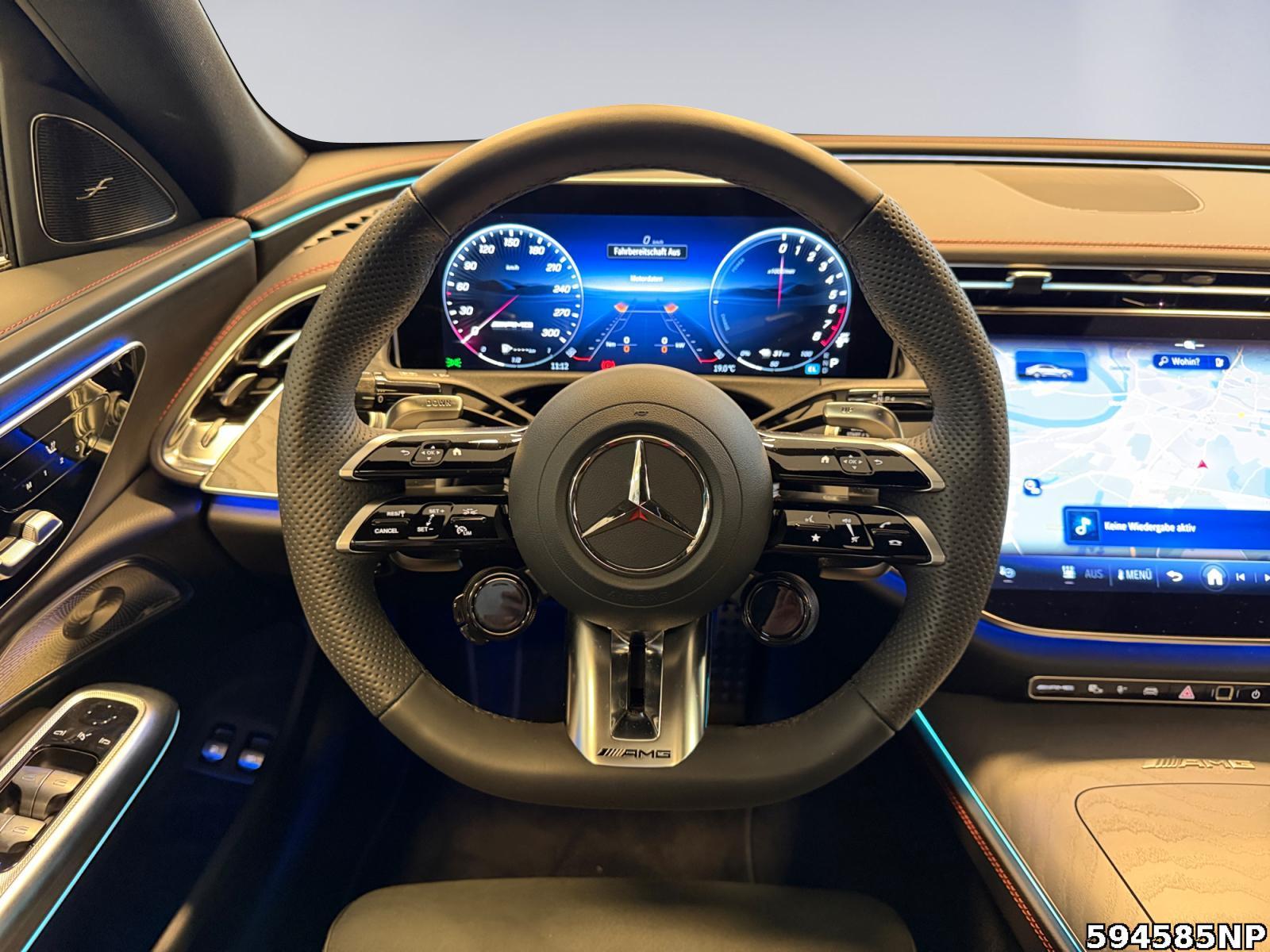 Fahrzeugabbildung Mercedes-Benz E 53 AMG 4M Hybrid Pano 360° Burmester4D Memory