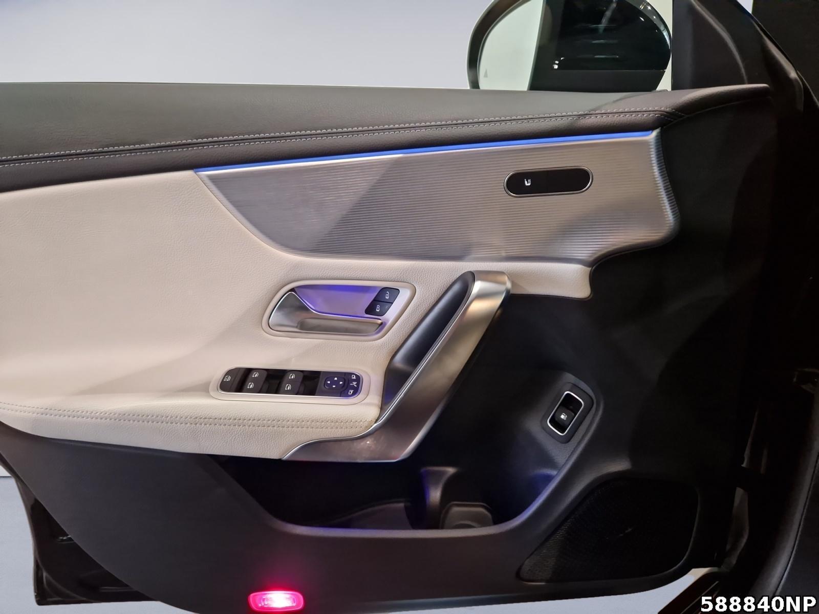 Fahrzeugabbildung Mercedes-Benz CLA 250 e Coupé AMG Night 360° HUD 22KW LED 19