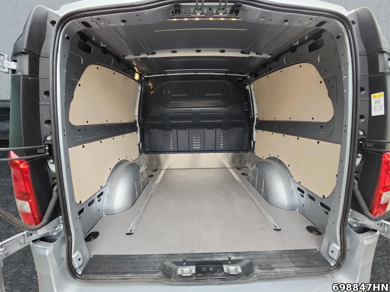 Fahrzeugabbildung Mercedes-Benz Vito 116 Extralang Mixto*6-Sitzer*Multibeam*LKW