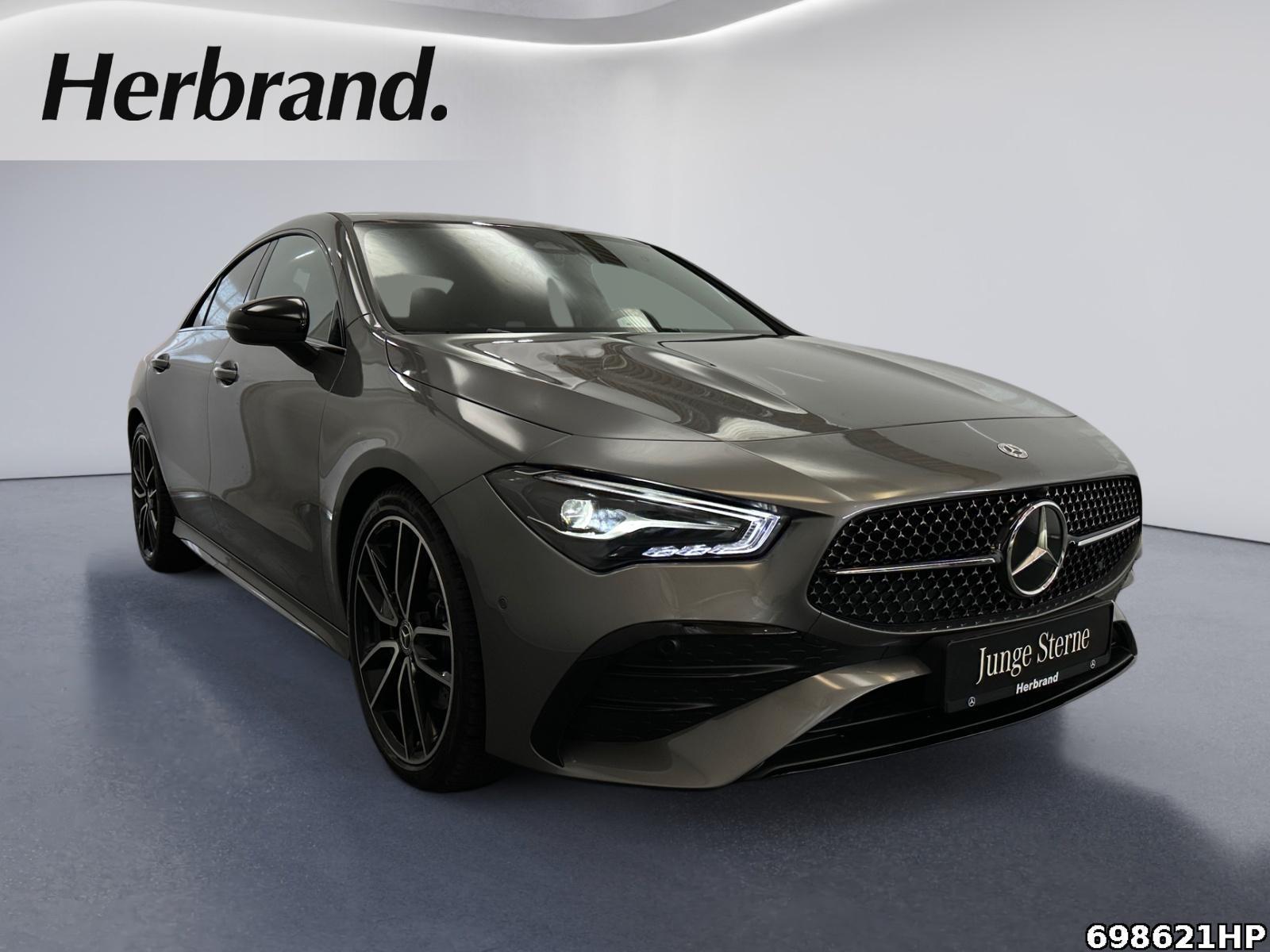 Fahrzeugabbildung Mercedes-Benz CLA 200 AMG Night DISTRONIC Kamera Ambiente 19