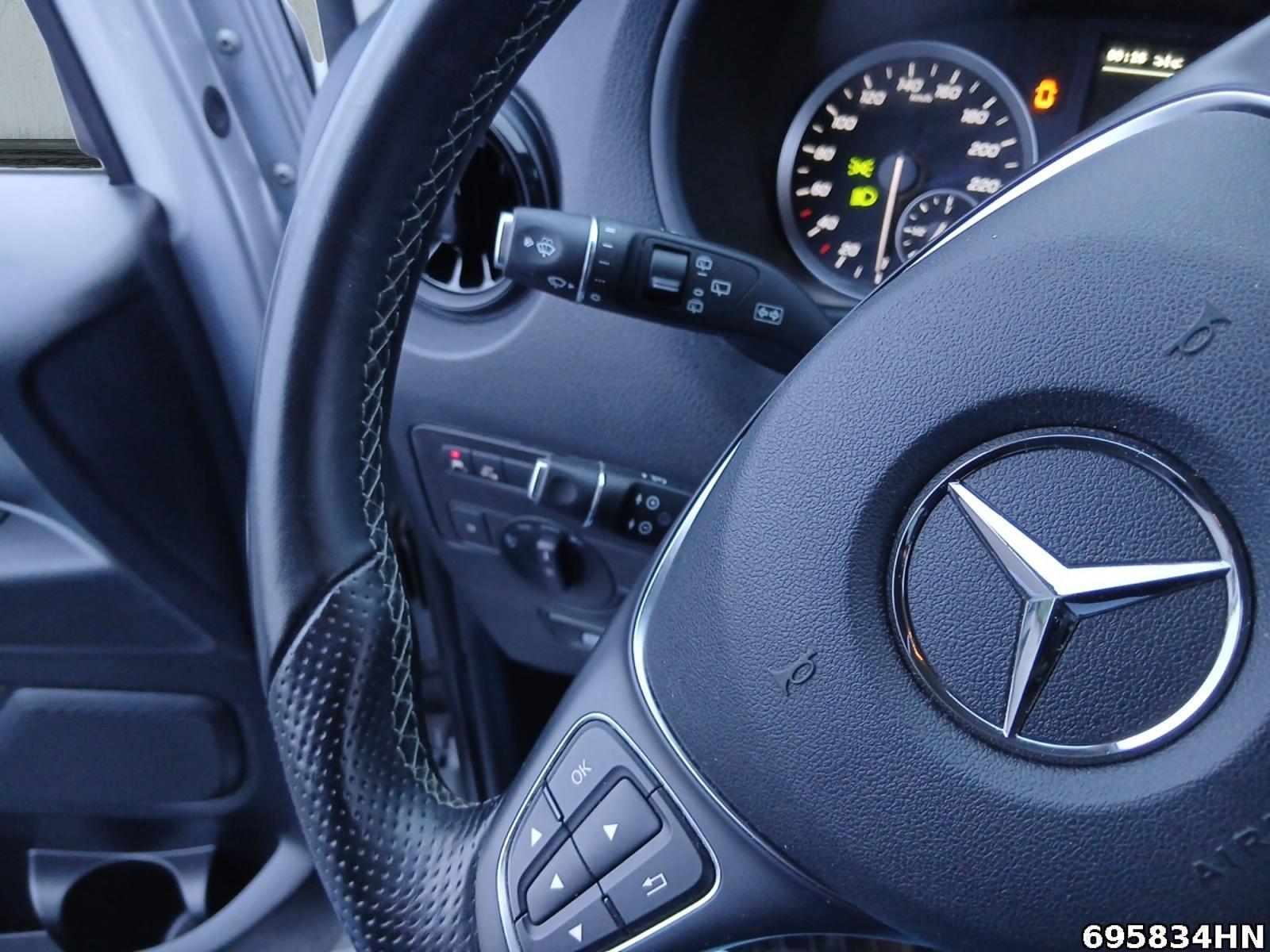 Fahrzeugabbildung Mercedes-Benz Vito 119 CDI Mixto 9-G*LED*Standh*Cam*Tempo*LKW