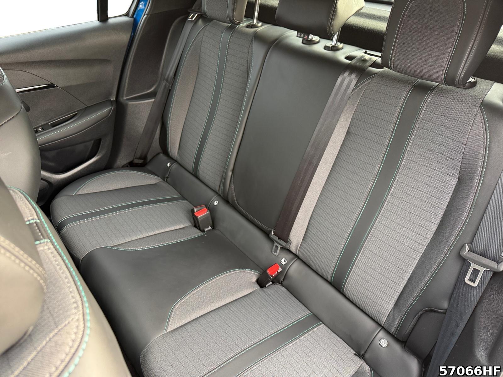 Fahrzeugabbildung Peugeot 208 Allure Pack