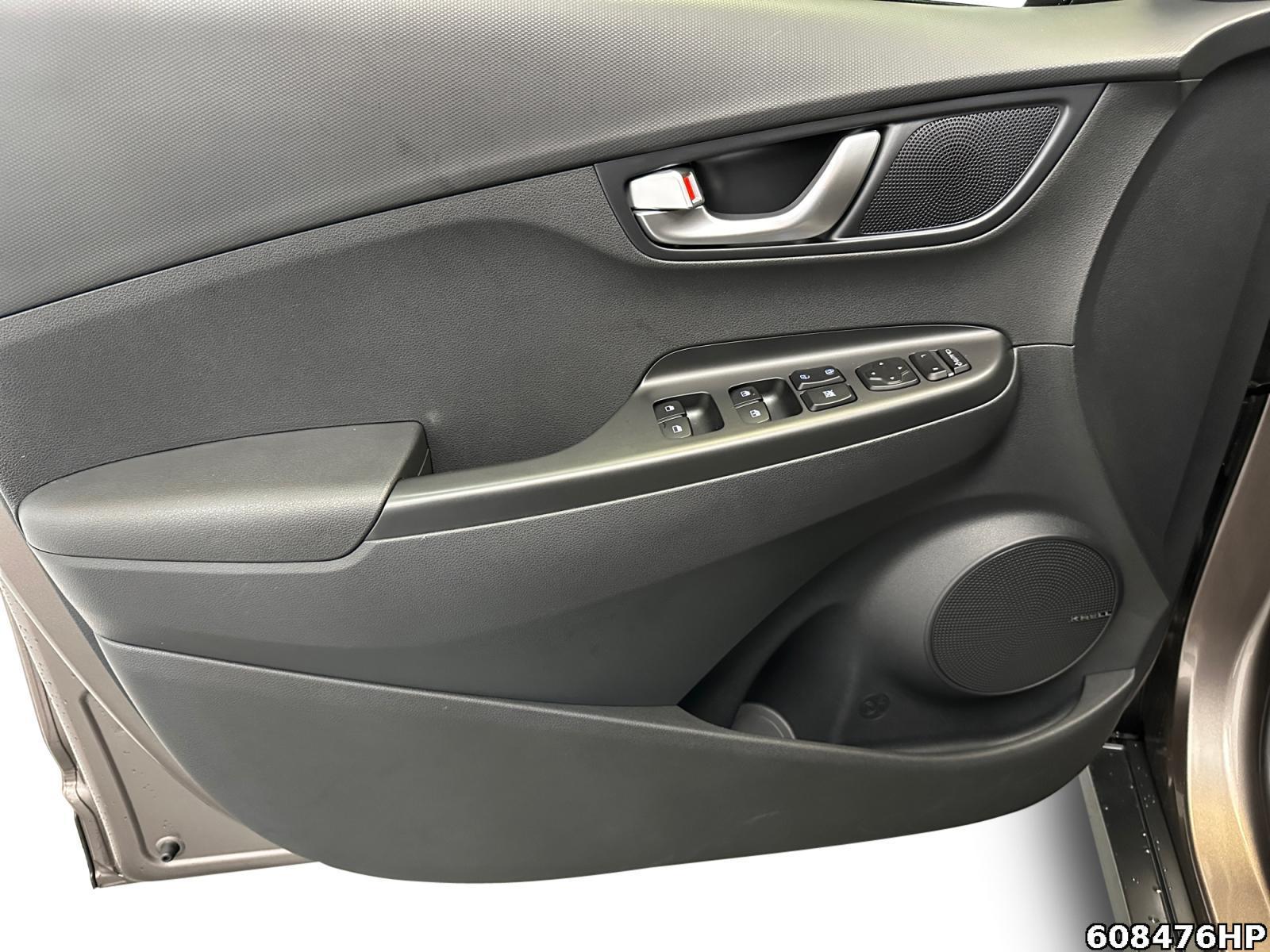Fahrzeugabbildung Hyundai Kona Trend HUD Soundsystem Totwinkel Notbremsas