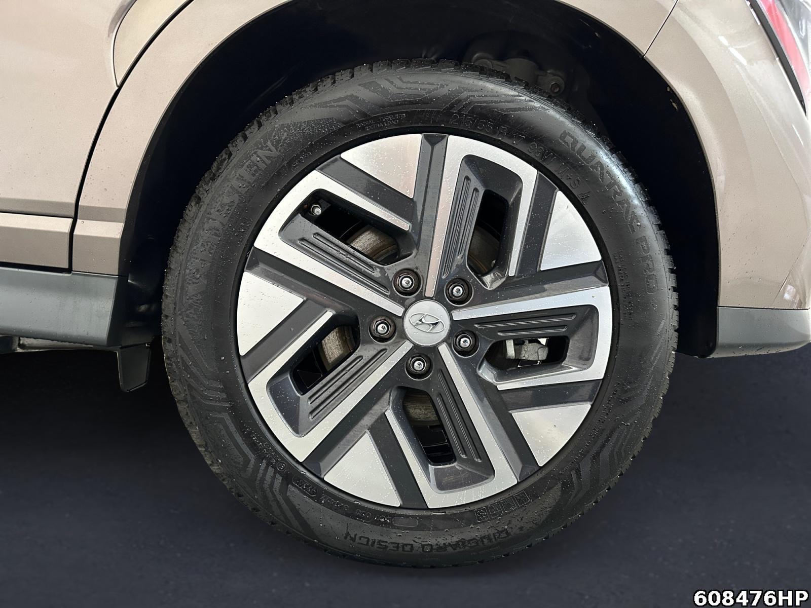 Fahrzeugabbildung Hyundai Kona Trend HUD Soundsystem Totwinkel Notbremsas
