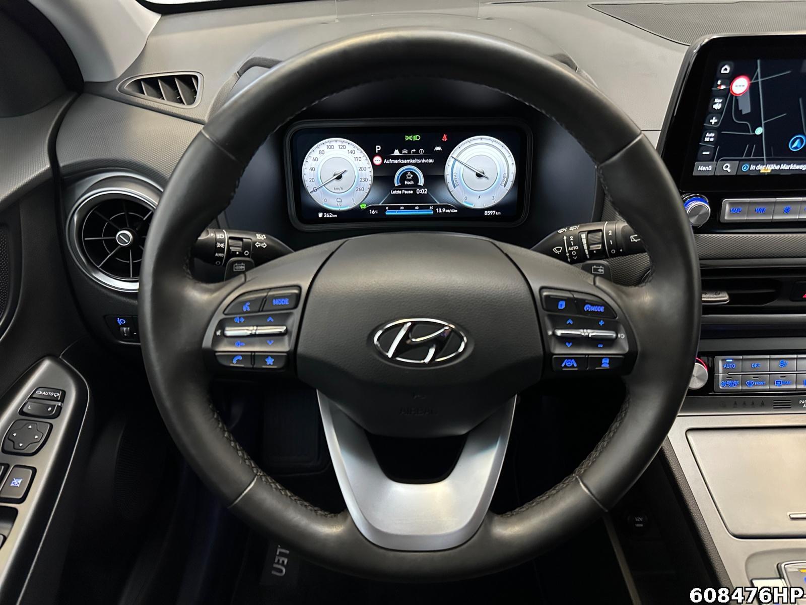 Fahrzeugabbildung Hyundai Kona Trend HUD Soundsystem Totwinkel Notbremsas