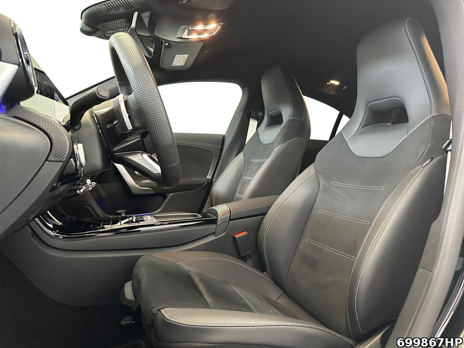 Fahrzeugabbildung Mercedes-Benz CLA 200 Coupe AMG Night DISTRONIC Ambiente Kamer