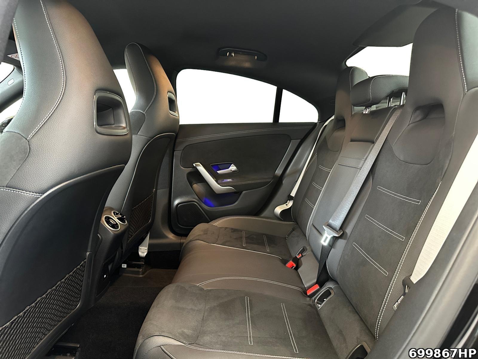 Fahrzeugabbildung Mercedes-Benz CLA 200 Coupe AMG Night DISTRONIC Ambiente Kamer