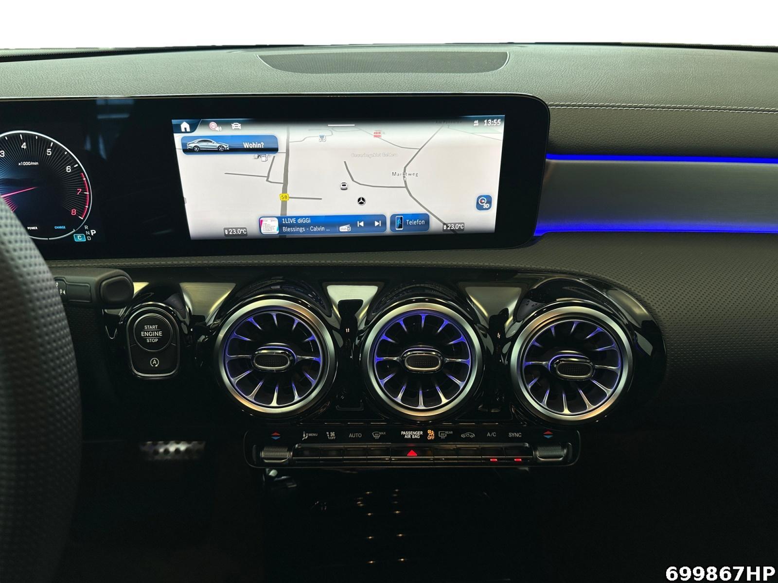 Fahrzeugabbildung Mercedes-Benz CLA 200 Coupe AMG Night DISTRONIC Ambiente Kamer