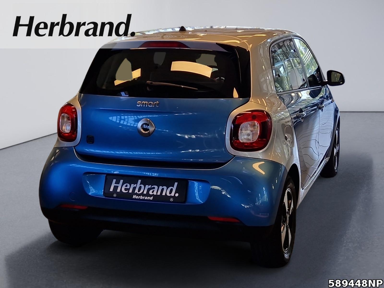 Fahrzeugabbildung Smart ForFour EQ Passion 22 kW DAB Lenkradhzg. SHZ