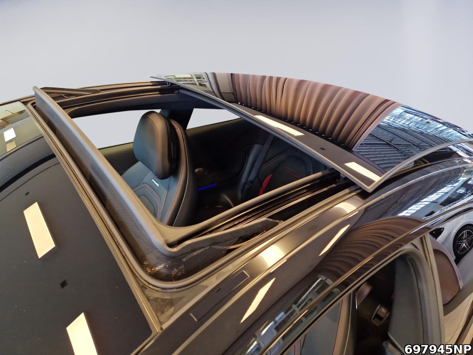 Fahrzeugabbildung Mercedes-Benz CLE 53 AMG 4M+ Coupé Night Pano Burmester Head-Up