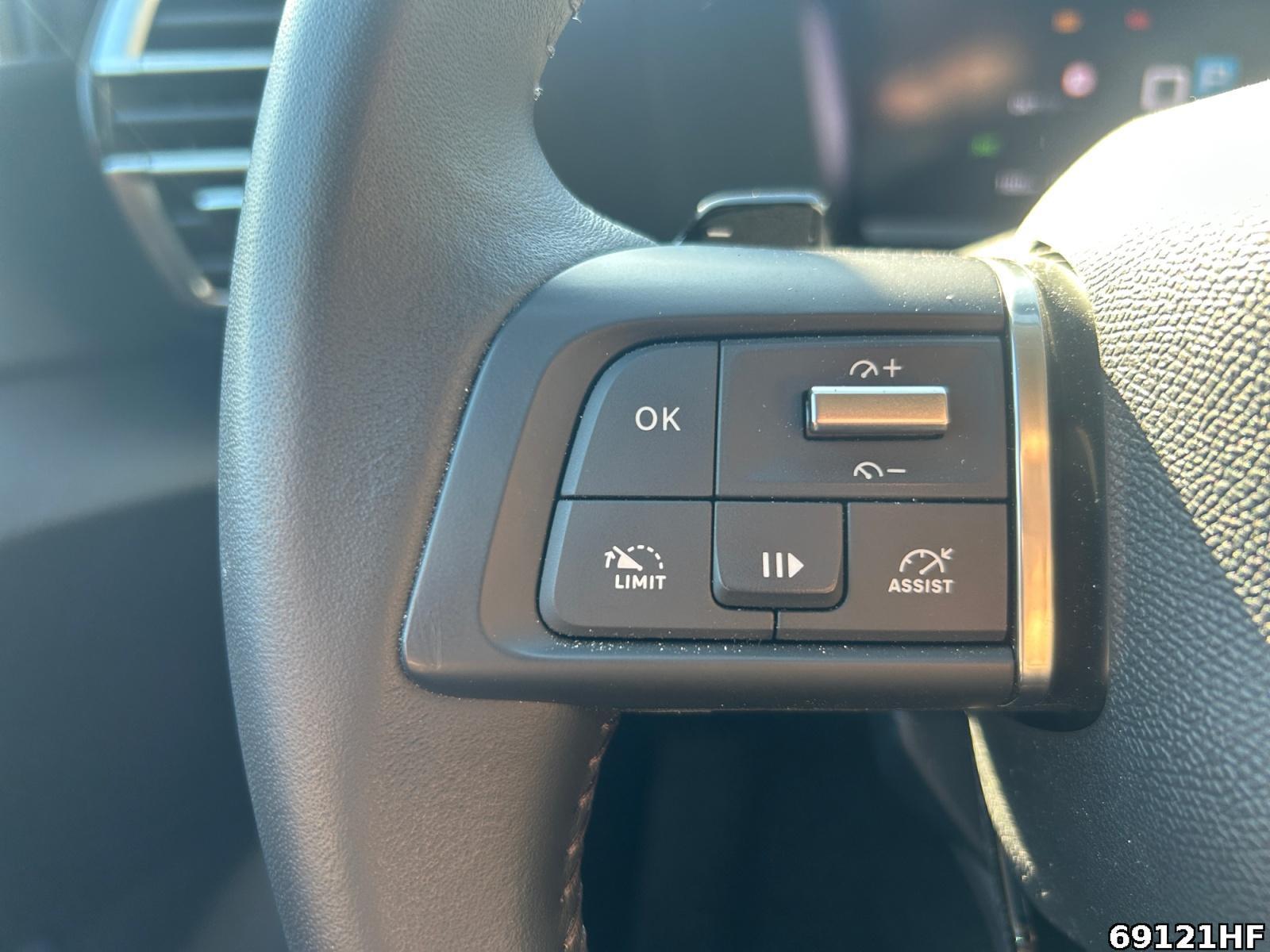 Fahrzeugabbildung Citroën C4 1.2 PureTech 130 Plus (EURO 6e)