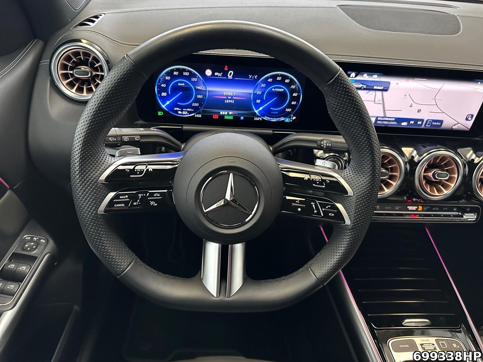 Fahrzeugabbildung Mercedes-Benz EQA Electric Art AHK 360° DISTRONIC Memory