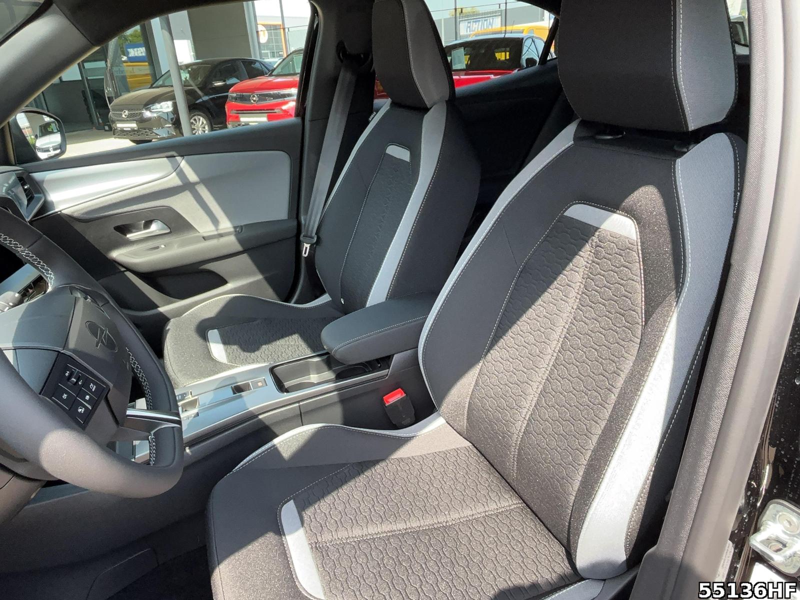 Fahrzeugabbildung Opel Mokka Edition 131 PS AT*Verfügbar ab 11/26