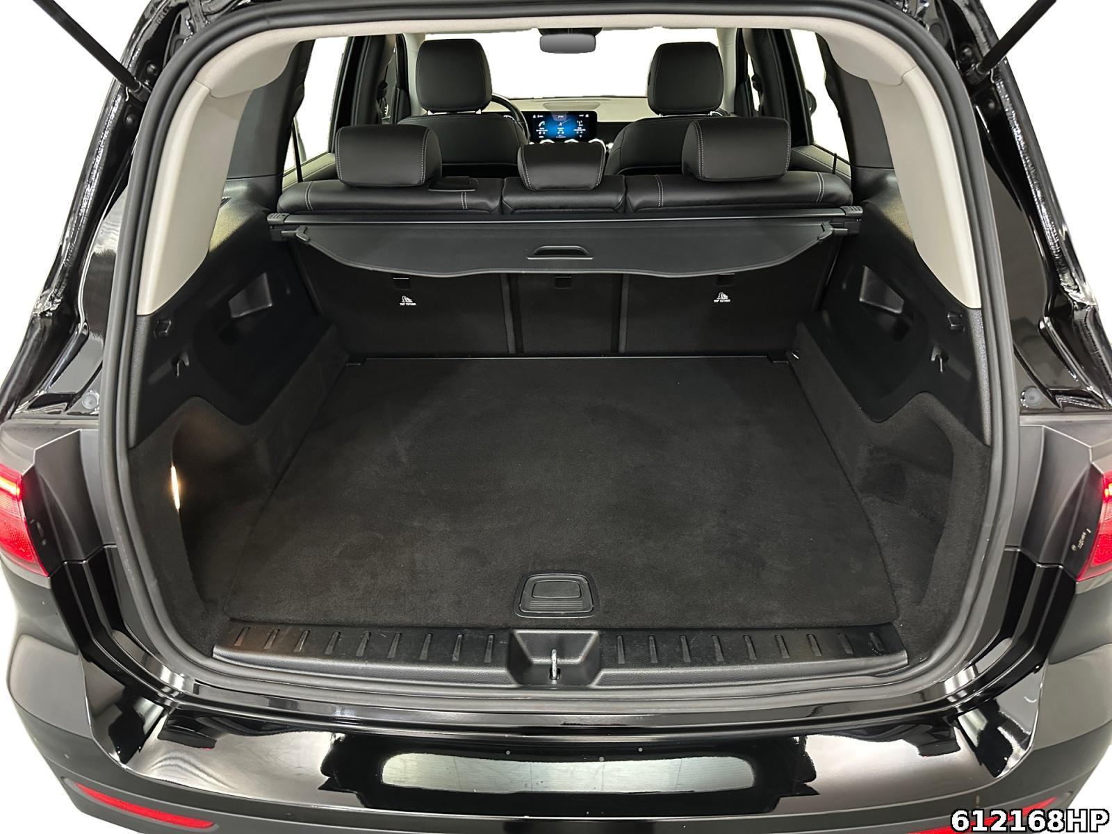 Fahrzeugabbildung Mercedes-Benz GLB 220 d 4M Progressive Distronic 360° AHK 19