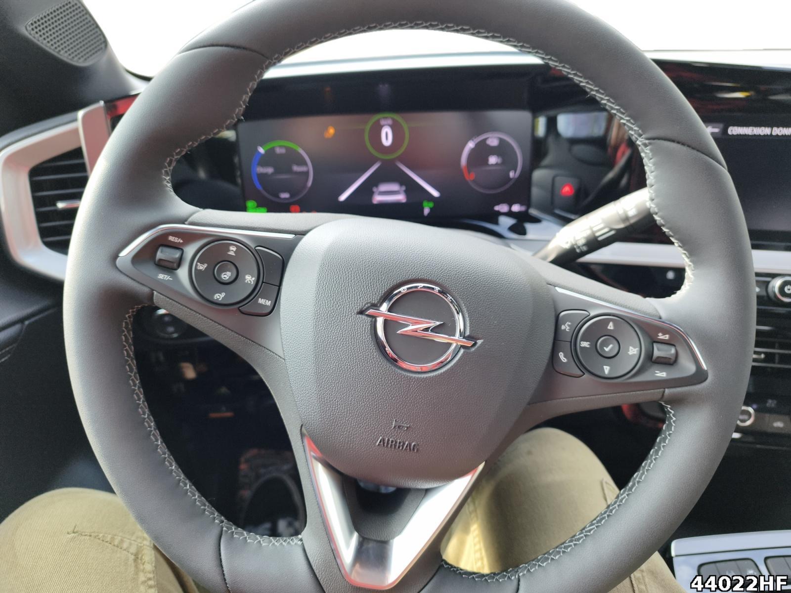 Fahrzeugabbildung Opel Mokka-e GS Elektro LED+KLIMA+SITZH+KAMERA+CHARG