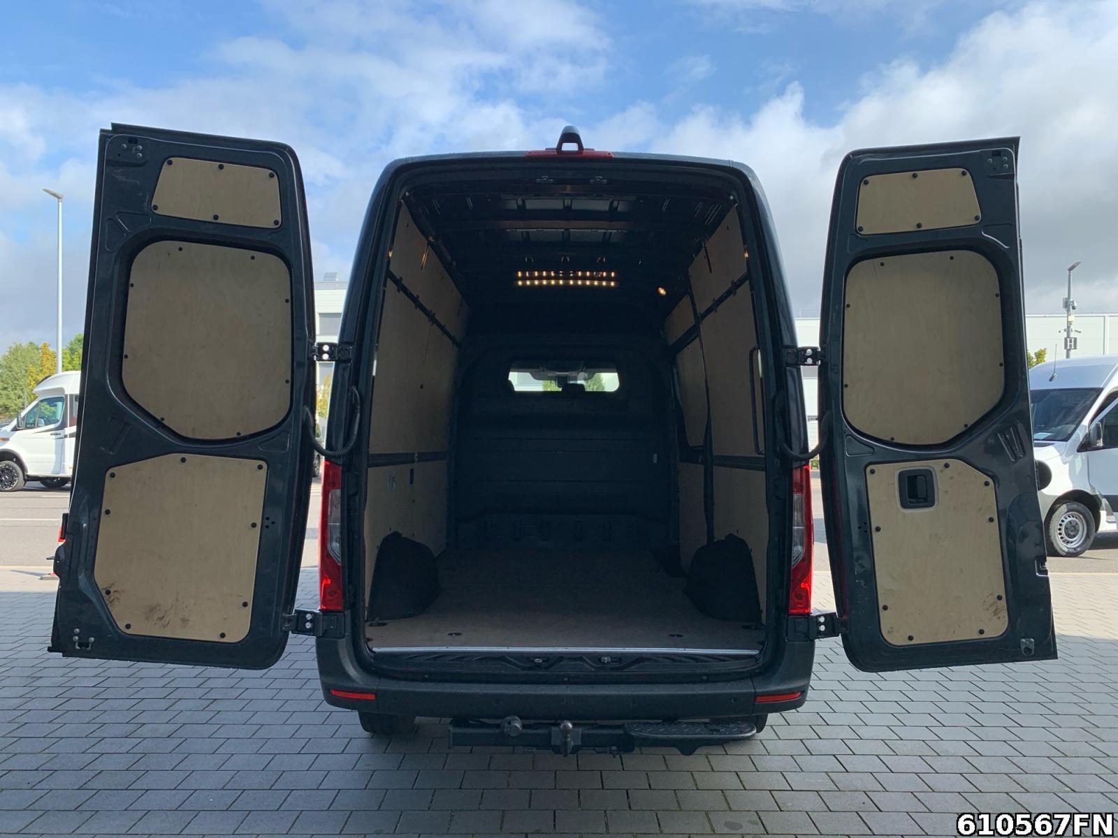 Fahrzeugabbildung Mercedes-Benz Sprinter 315 L2H2 KLIMA*AHK 2,8*STANDHEIZ*KAMERA