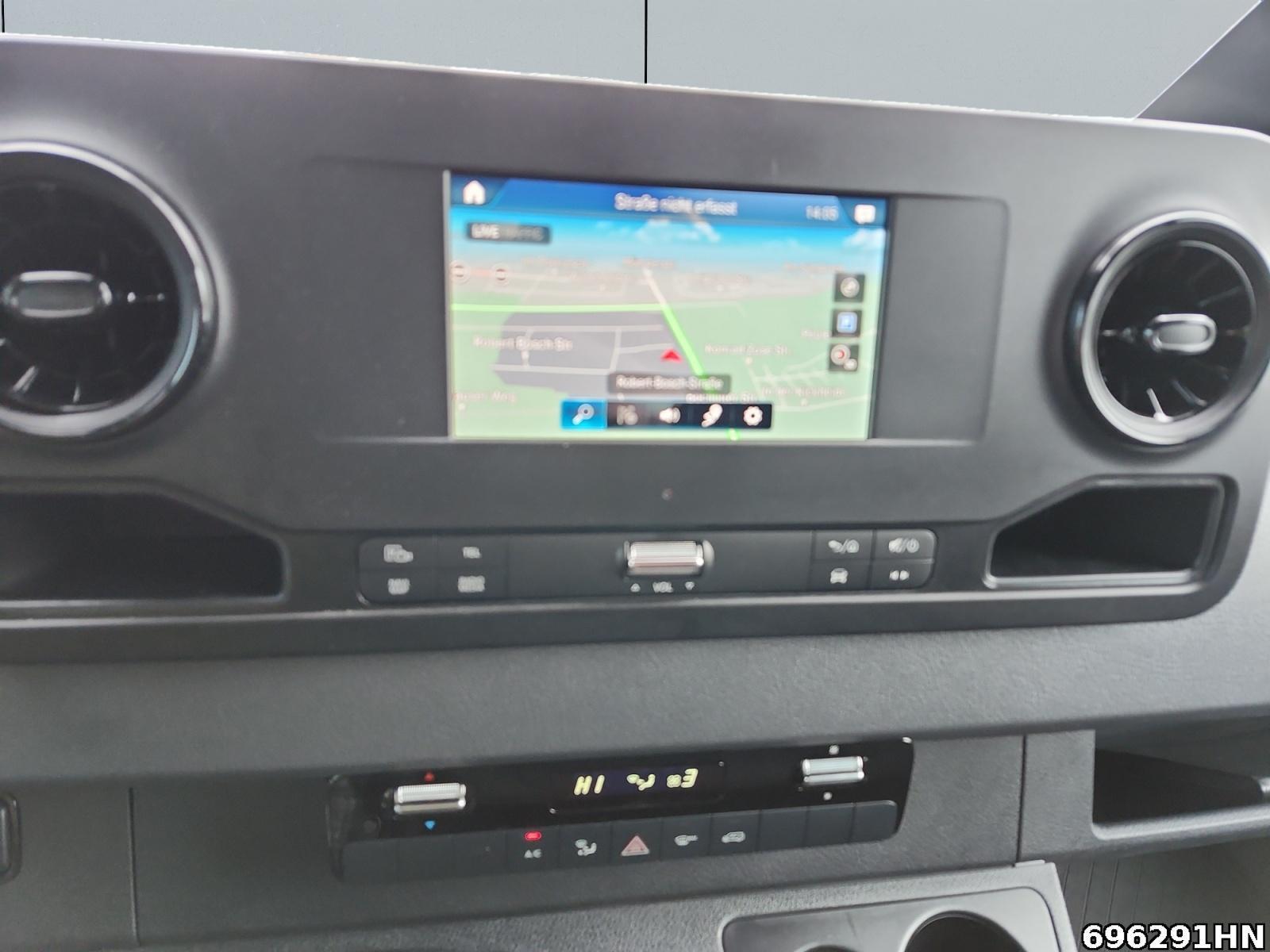 Fahrzeugabbildung Mercedes-Benz Sprinter 317 CDI Koffer/LBW*Kamera*MBUX*Spoiler