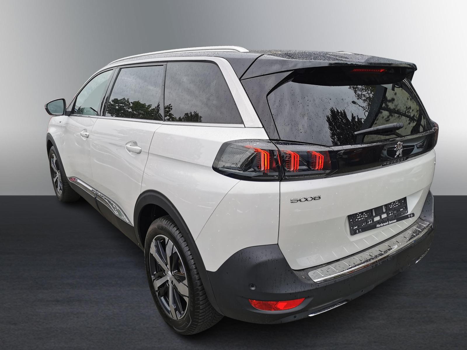 Fahrzeugabbildung Peugeot 5008 1.2 PureTech 130, GT
