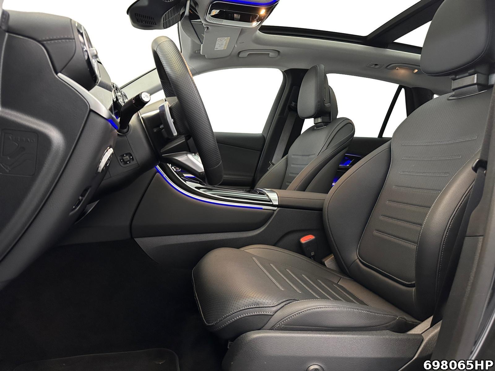 Fahrzeugabbildung Mercedes-Benz GLC 300 de 4M AMG Pano AHK Burmester Night Memo