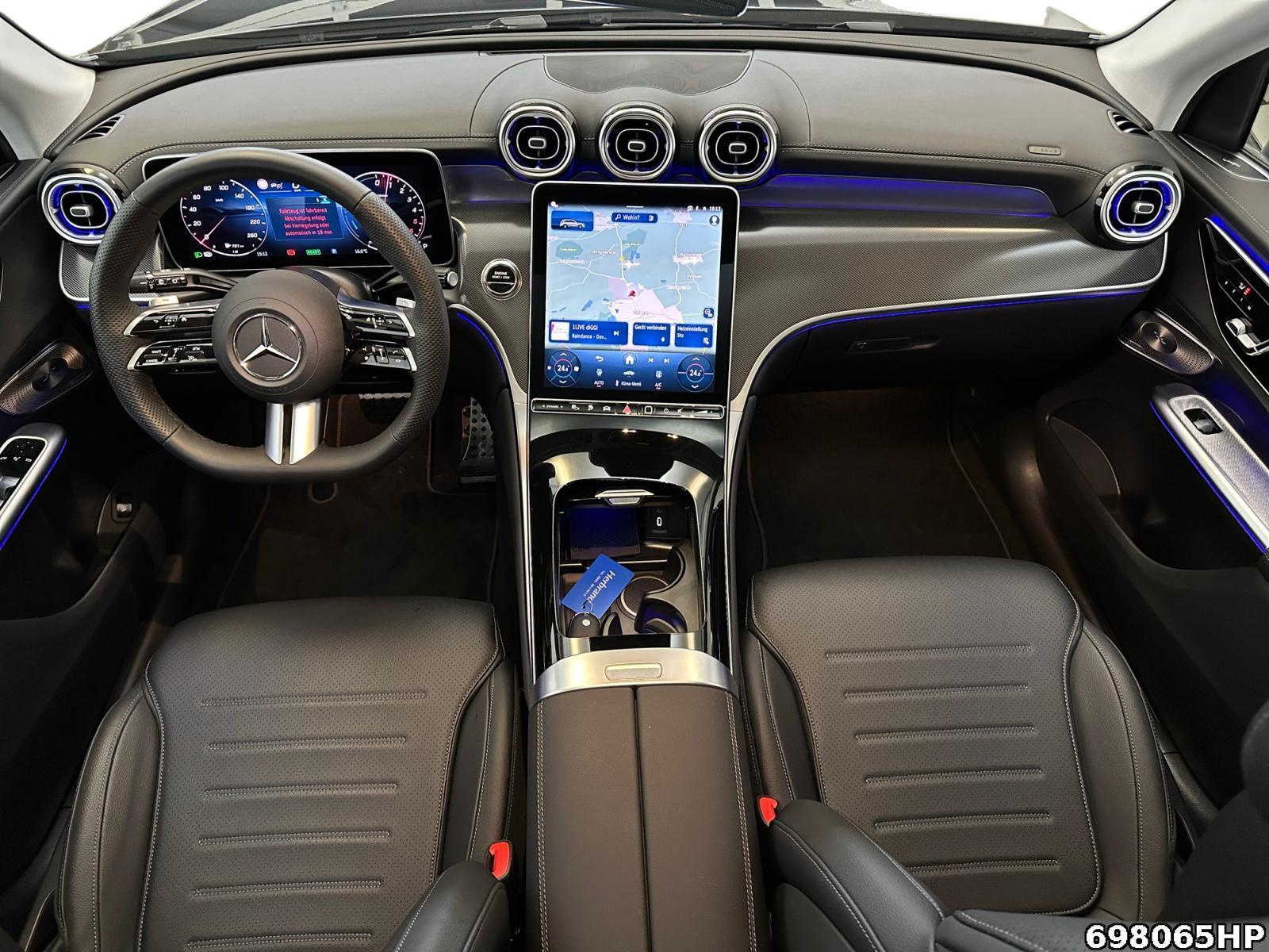 Fahrzeugabbildung Mercedes-Benz GLC 300 de 4M AMG Pano AHK Burmester Night Memo