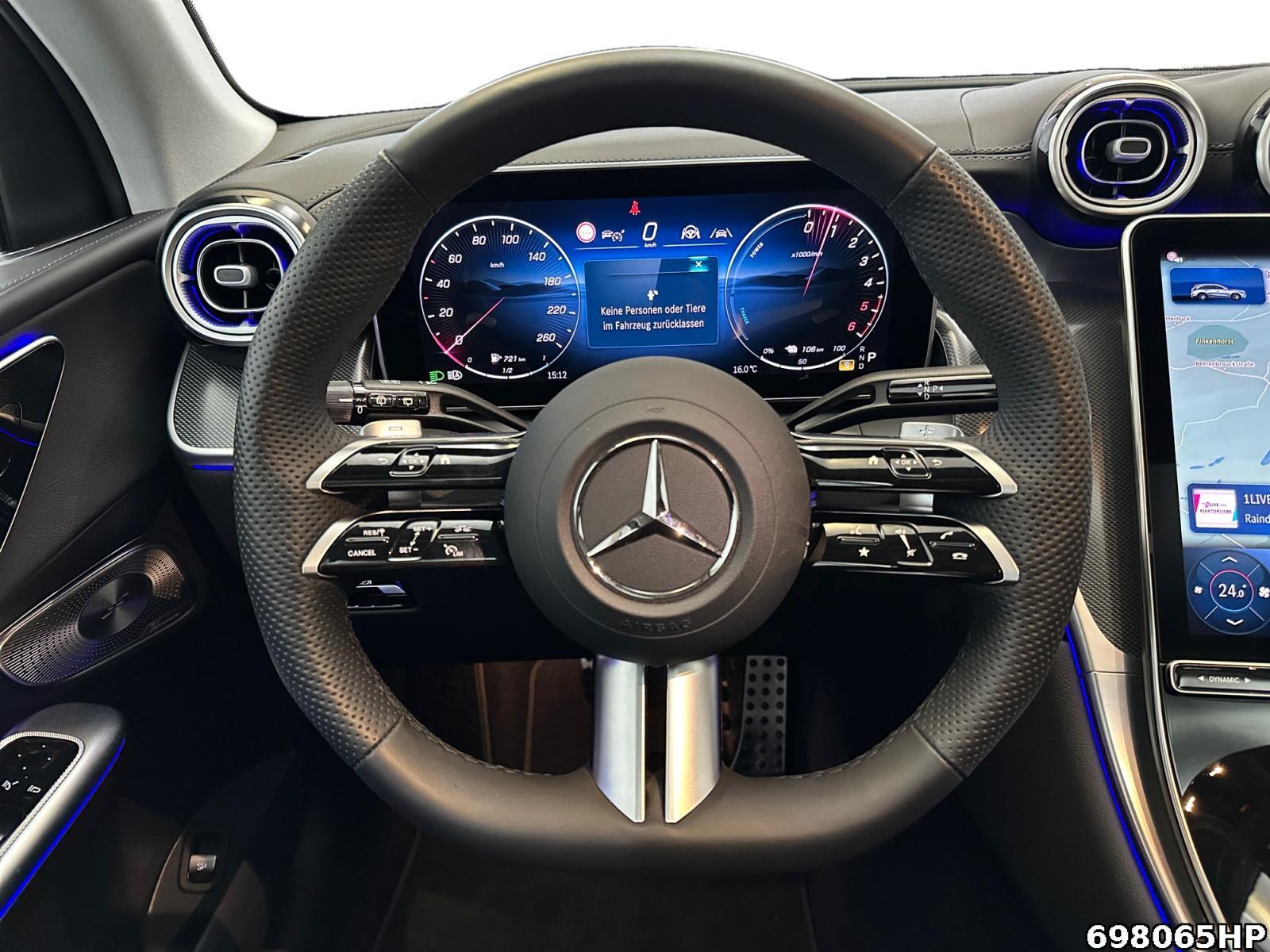 Fahrzeugabbildung Mercedes-Benz GLC 300 de 4M AMG Pano AHK Burmester Night Memo