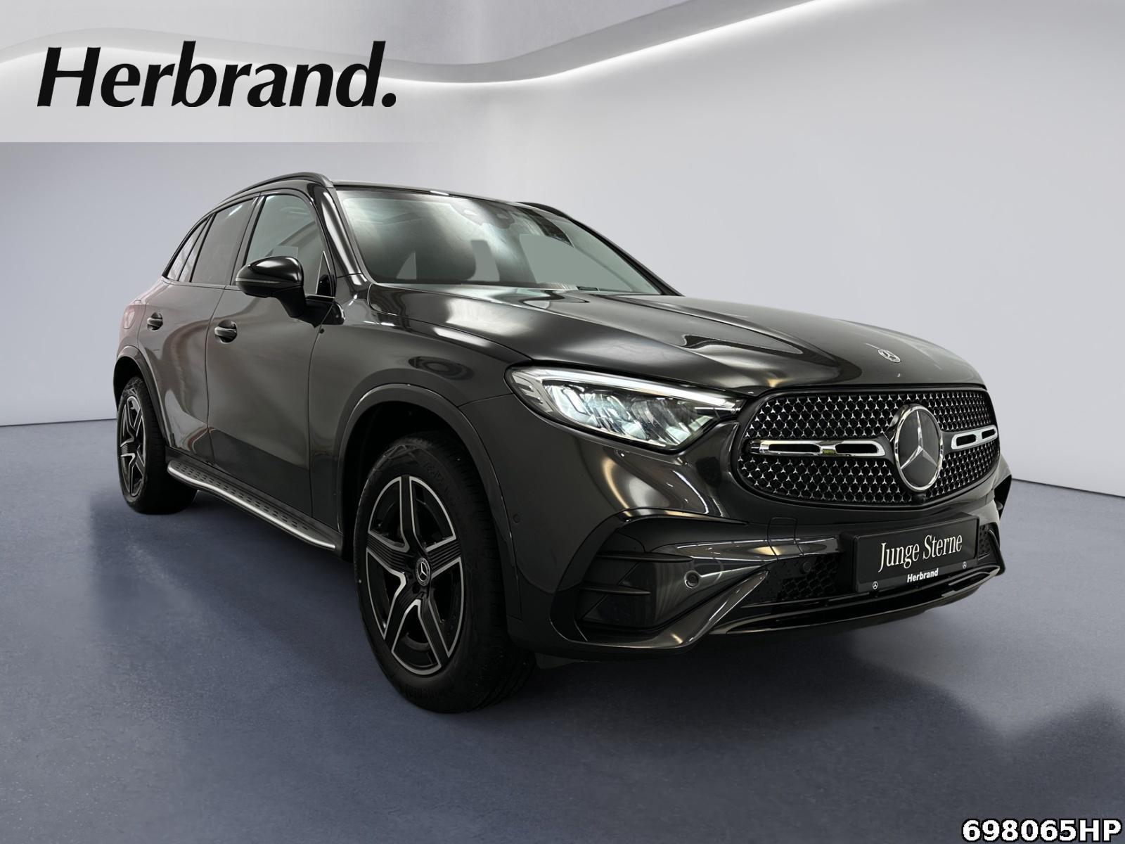 Fahrzeugabbildung Mercedes-Benz GLC 300 de 4M AMG Pano AHK Burmester Night Memo
