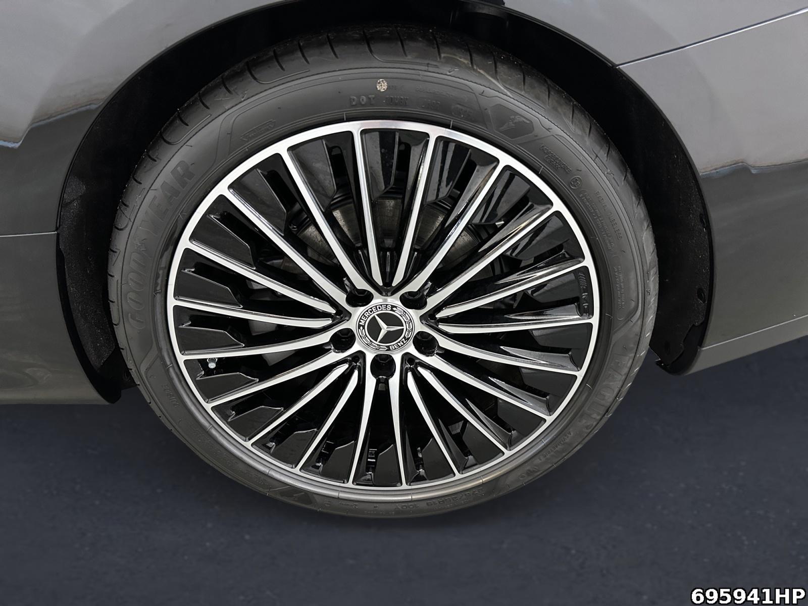 Fahrzeugabbildung Mercedes-Benz CLE 200 Cabriolet +AMG+BURMESTER+DIGITALLIGHT+++