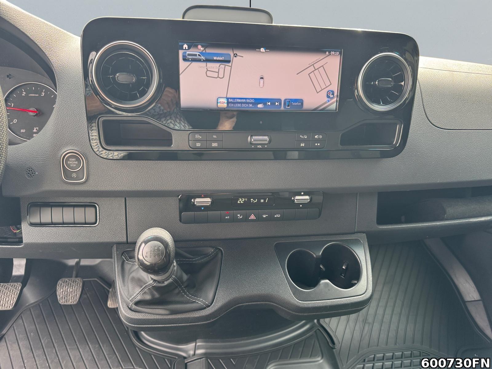 Fahrzeugabbildung Mercedes-Benz Sprinter 317 CDI Pro *Koffer/Lbw*MBUX*Kamera*