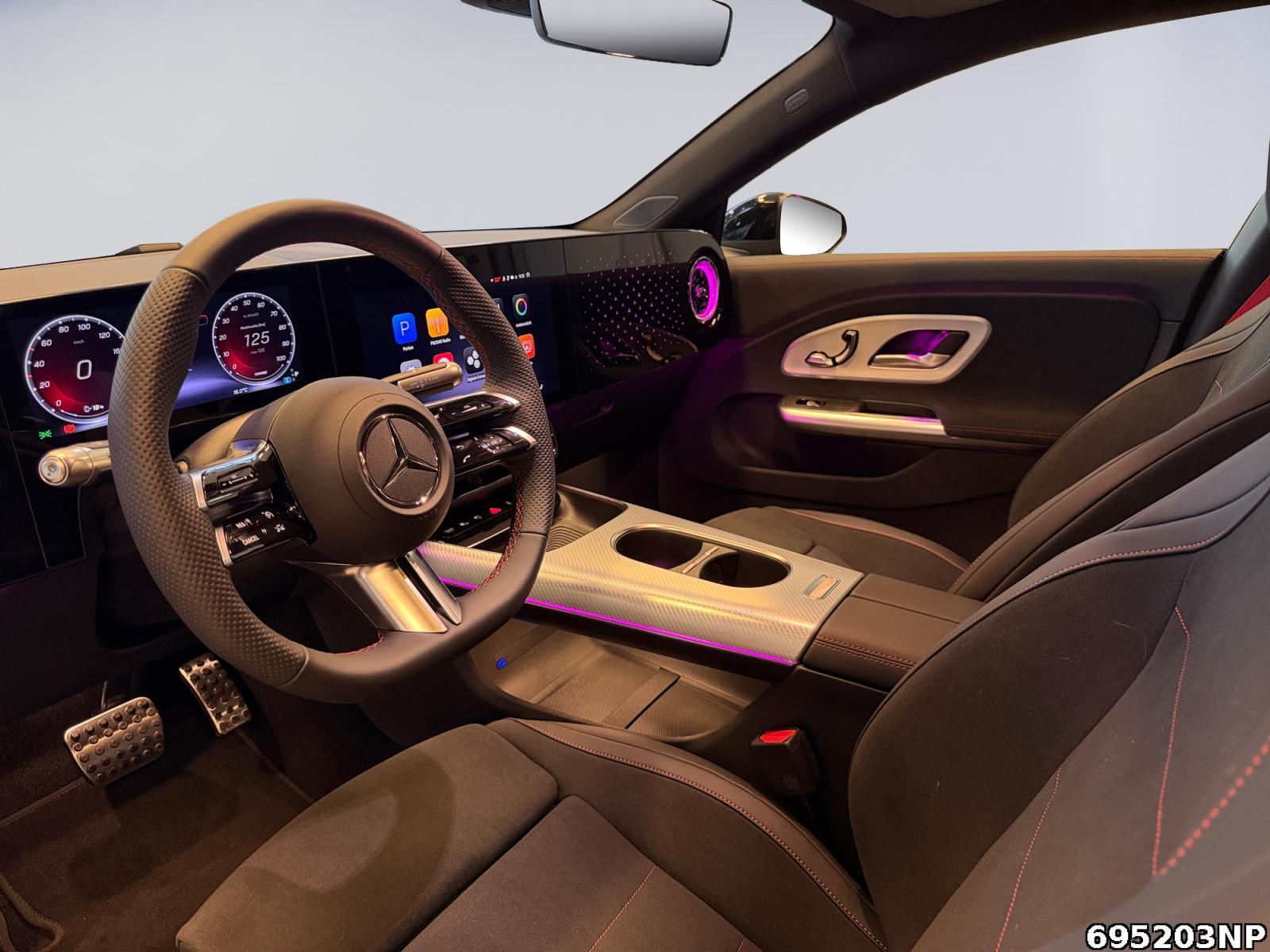 Fahrzeugabbildung Mercedes-Benz CLA 350 4MATIC AMG+NIGHT+MULTIBEAM+PREMIUMPA