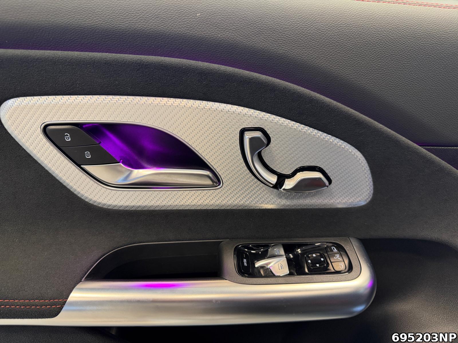 Fahrzeugabbildung Mercedes-Benz CLA 350 4MATIC AMG+NIGHT+MULTIBEAM+PREMIUMPA