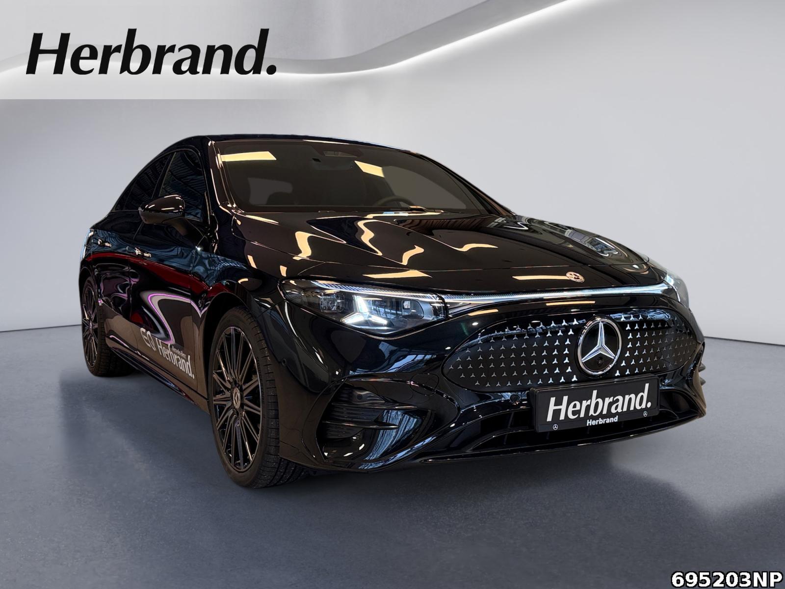 Fahrzeugabbildung Mercedes-Benz CLA 350 4MATIC AMG+NIGHT+MULTIBEAM+PREMIUMPA