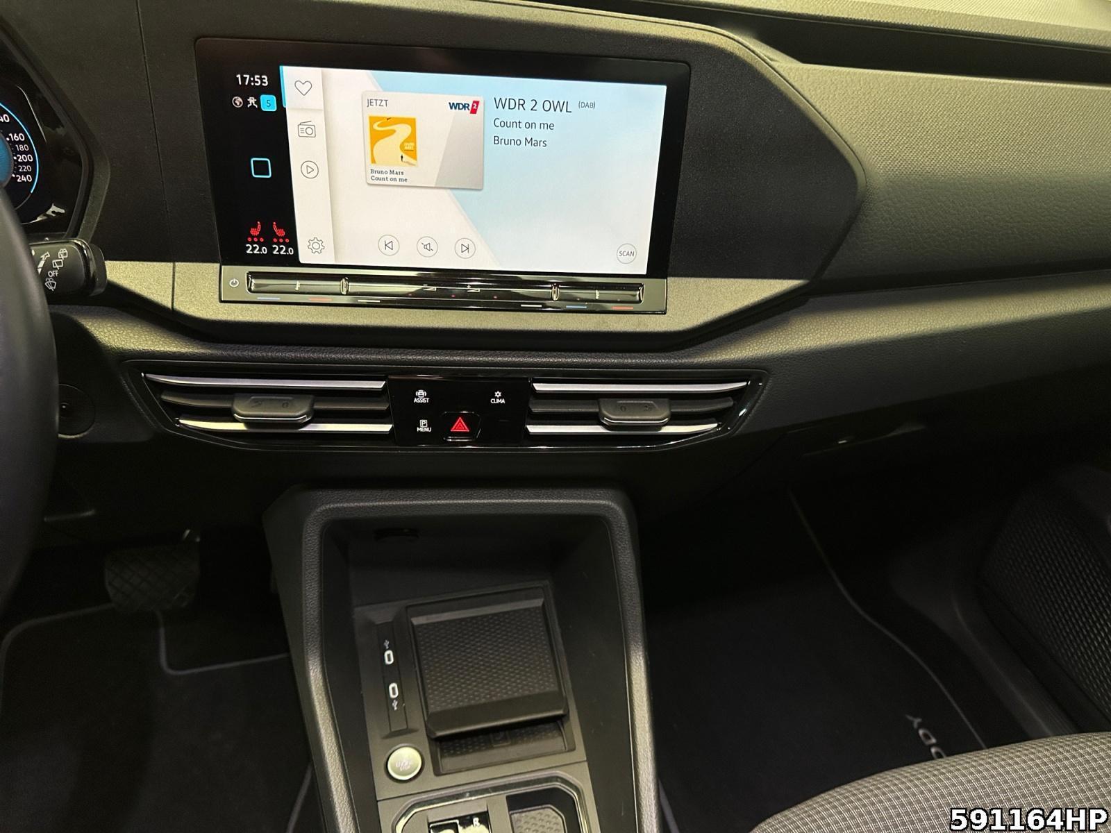 Fahrzeugabbildung Volkswagen Caddy 2.0 TDI BMT PanAmericana *AHK abn. ACC LED