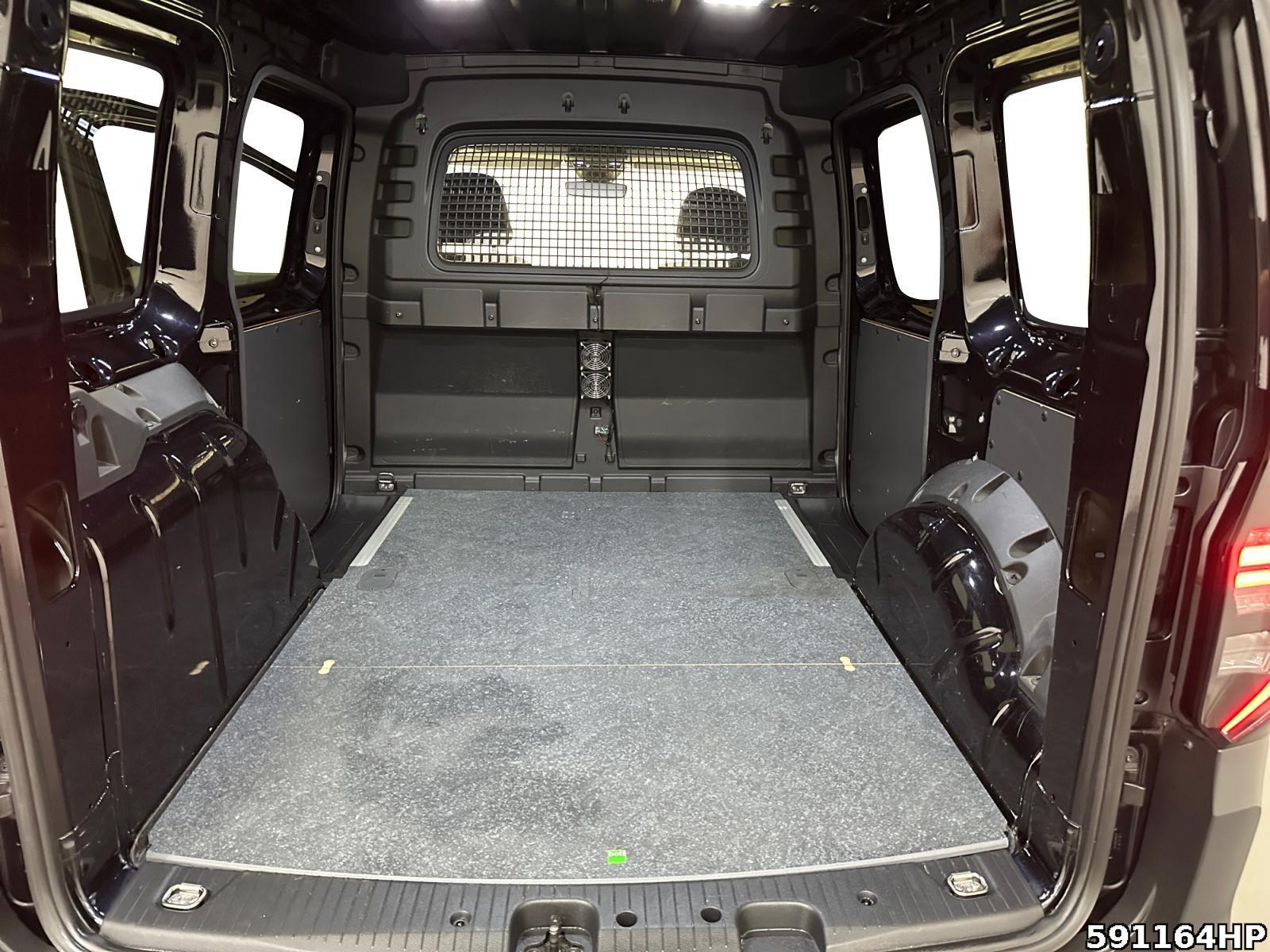 Fahrzeugabbildung Volkswagen Caddy 2.0 TDI BMT PanAmericana *AHK abn. ACC LED