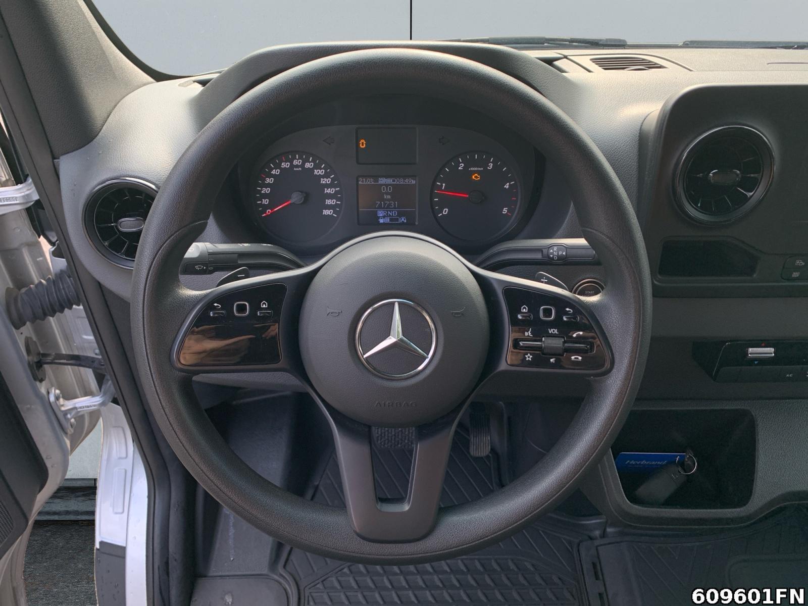 Fahrzeugabbildung Mercedes-Benz Sprinter 516 MAXI L4 *LED*STANDHEIZ*AHK*BOTT-EIN
