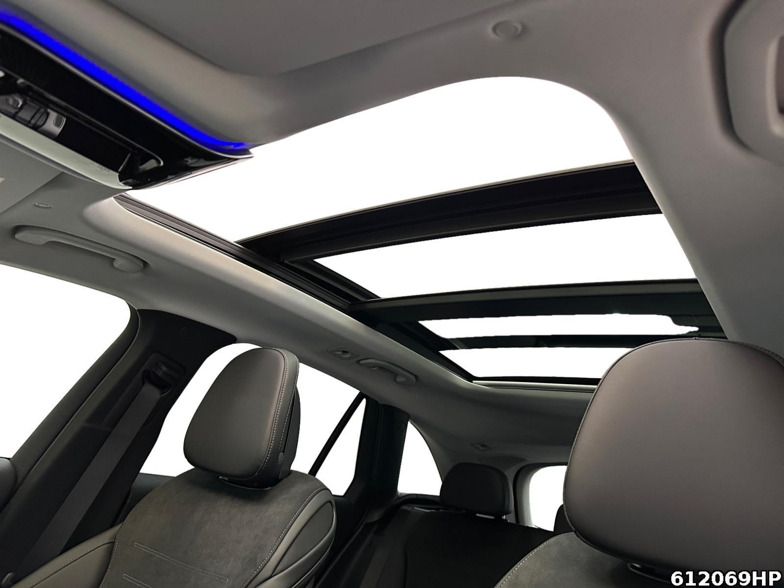 Fahrzeugabbildung Mercedes-Benz GLC 300 4M AMG Pano AHKNight 360° MemorySitzhzg
