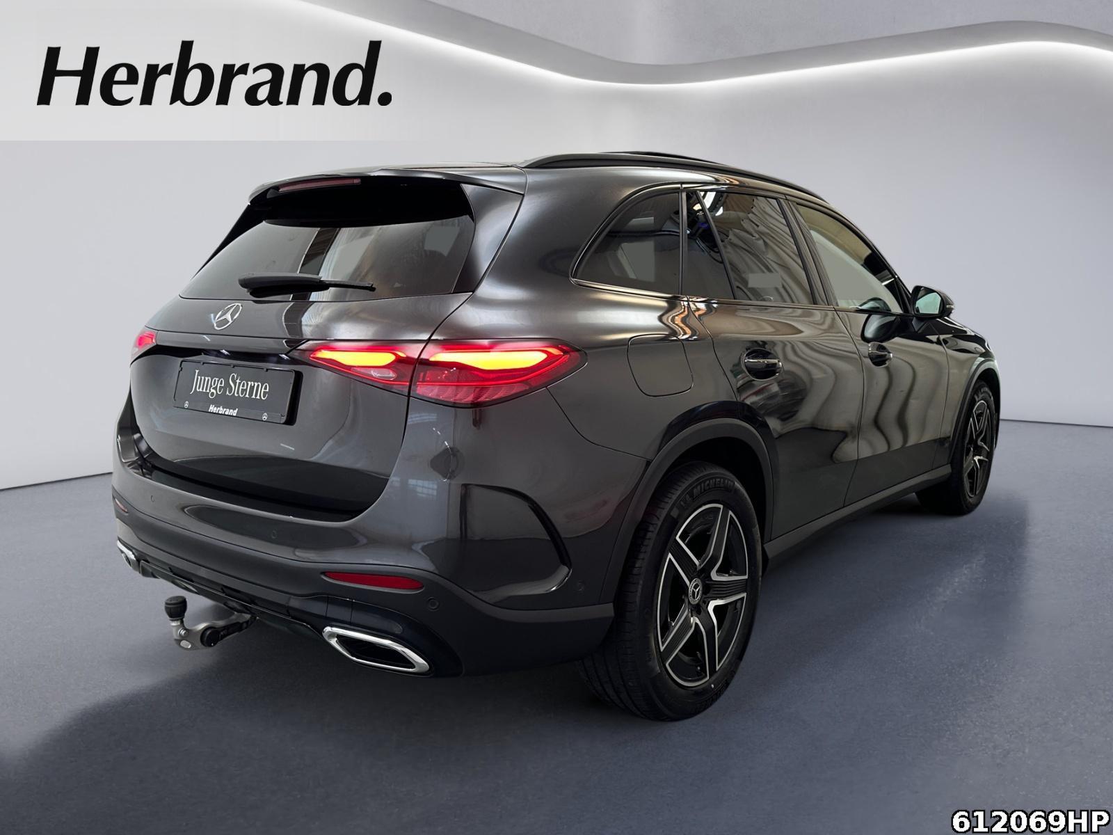 Fahrzeugabbildung Mercedes-Benz GLC 300 4M AMG Pano AHKNight 360° MemorySitzhzg