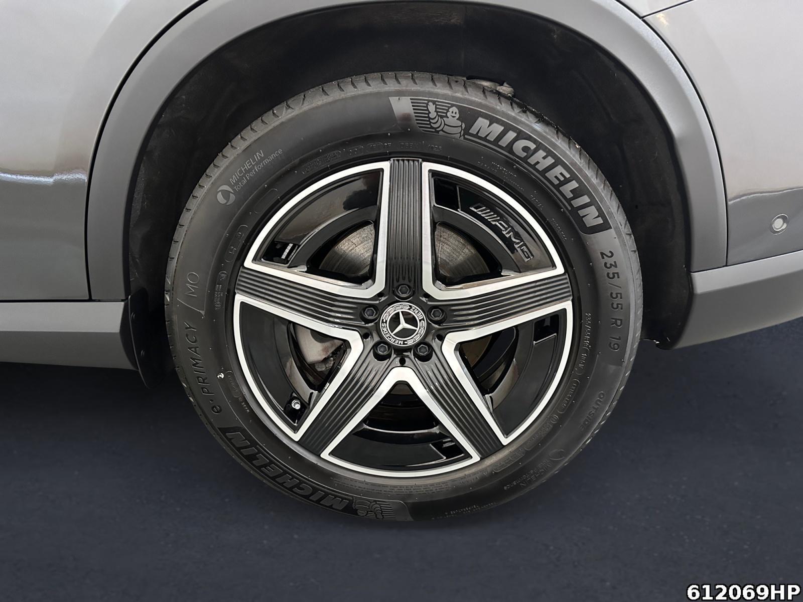 Fahrzeugabbildung Mercedes-Benz GLC 300 4M AMG Pano AHKNight 360° MemorySitzhzg