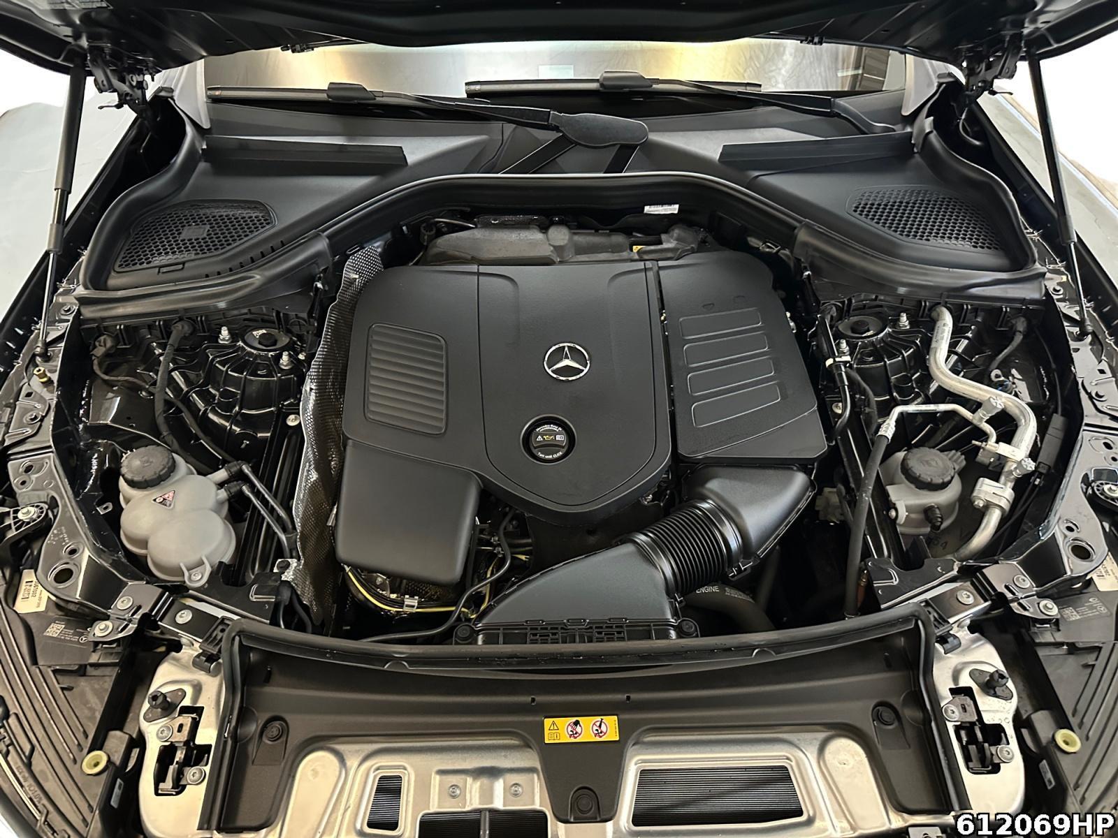 Fahrzeugabbildung Mercedes-Benz GLC 300 4M AMG Pano AHKNight 360° MemorySitzhzg