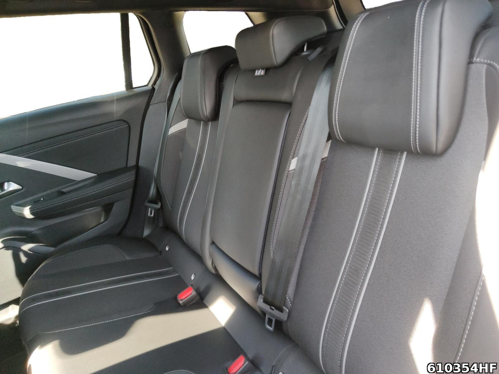 Fahrzeugabbildung Opel Astra 1.2 Turbo GS (EURO 6e)