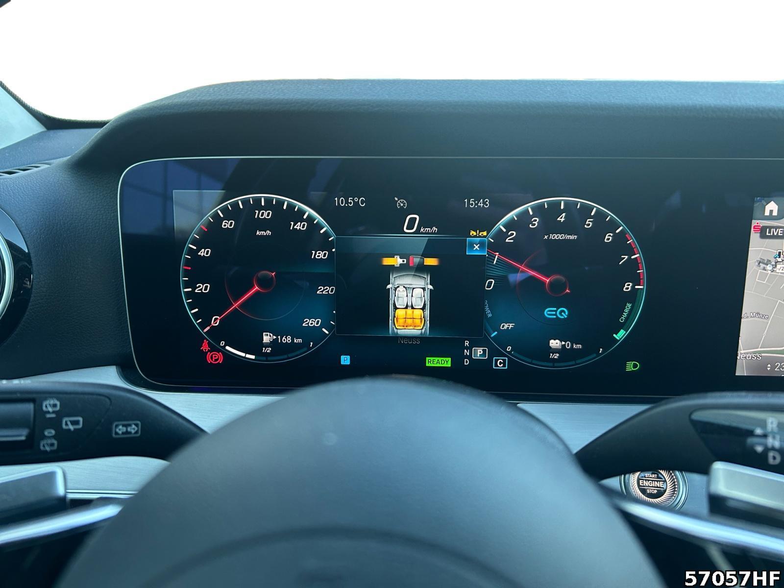 Fahrzeugabbildung Mercedes-Benz E 300 Hybrid +SHZ+NAVI+CARPLAY+SITZMEMORY+